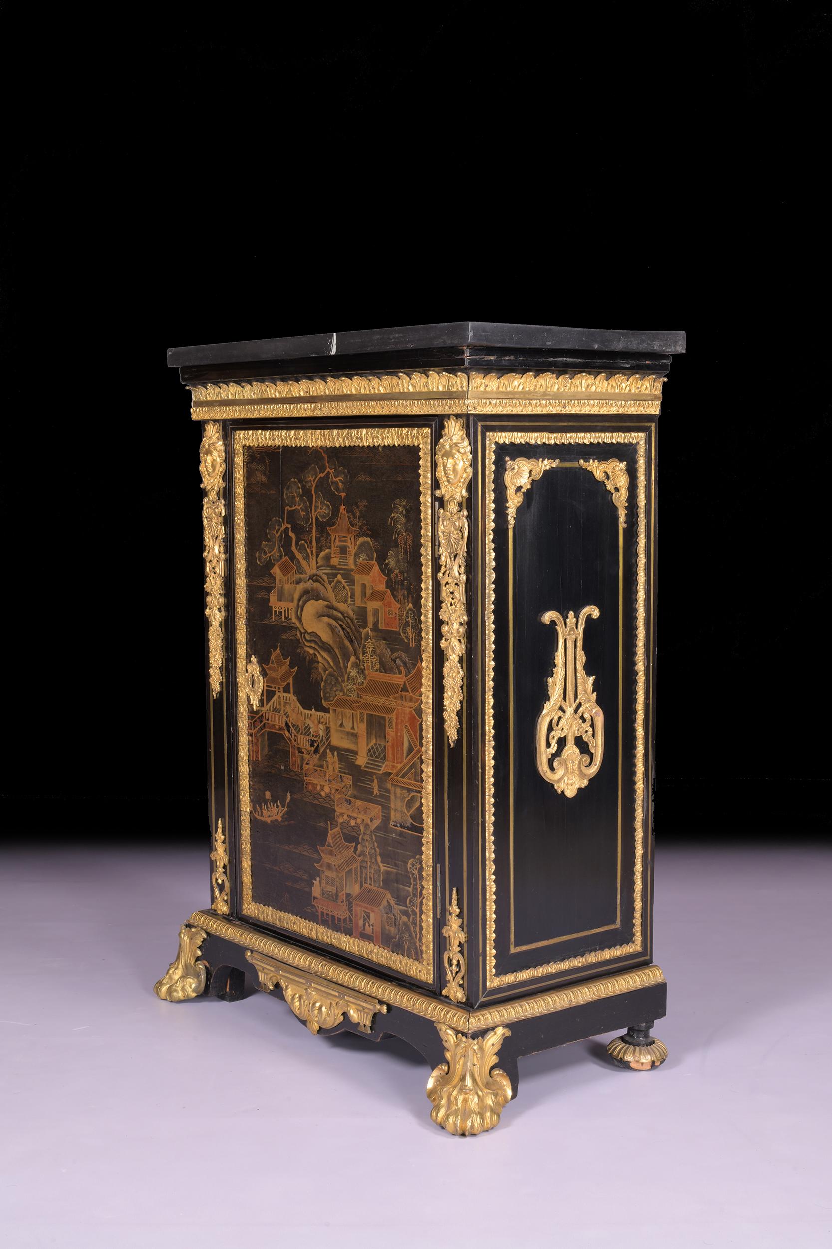 19th Century French Louis XVI Style Chinoserie & Ormolu Mounted Side Cabinet In Fair Condition For Sale In Dublin, IE