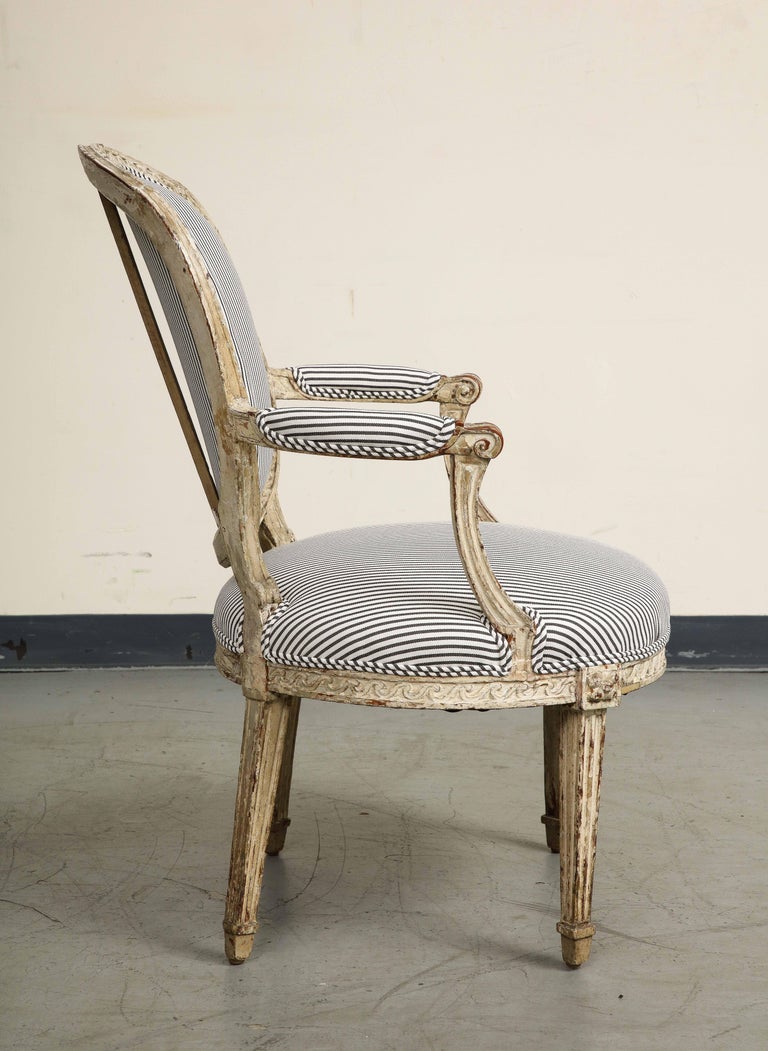 19th Century French Louis XVI Style Fauteuil Chair in Striped Linen