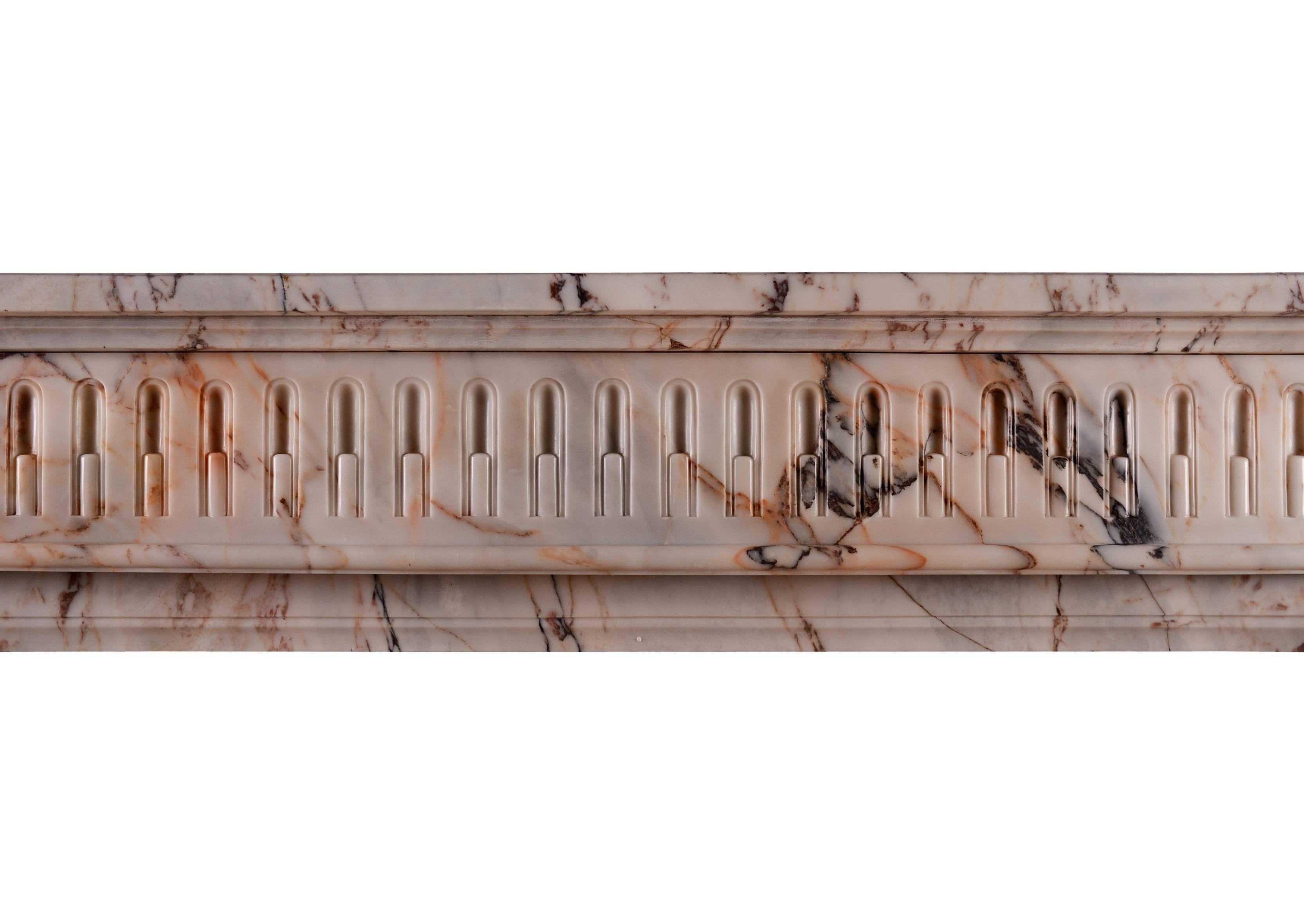 19th Century French Louis XVI Style Fireplace in Veined Marble In Good Condition In London, GB