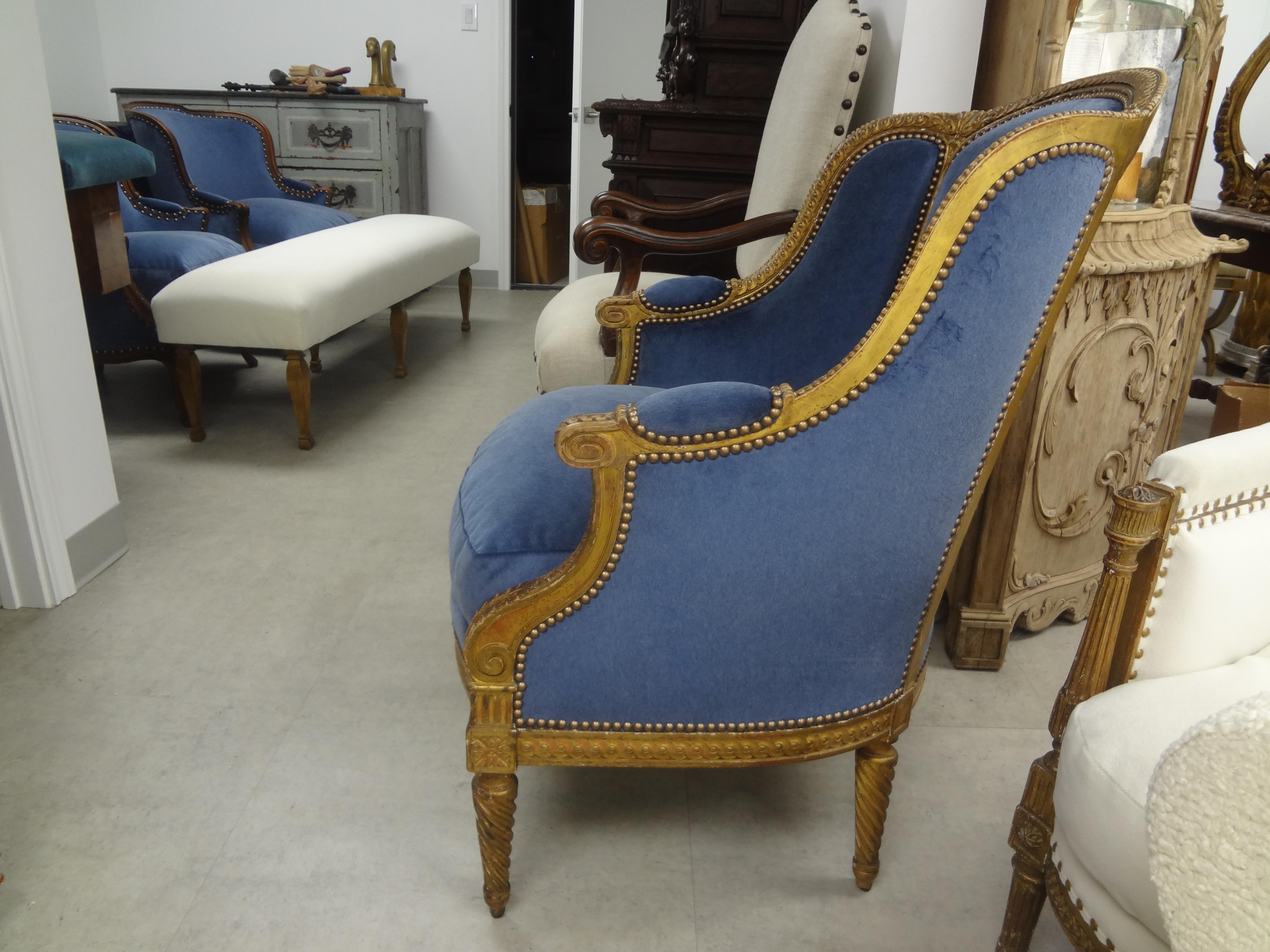 19th Century French Louis XVI Style Giltwood Bergere In Good Condition In Houston, TX