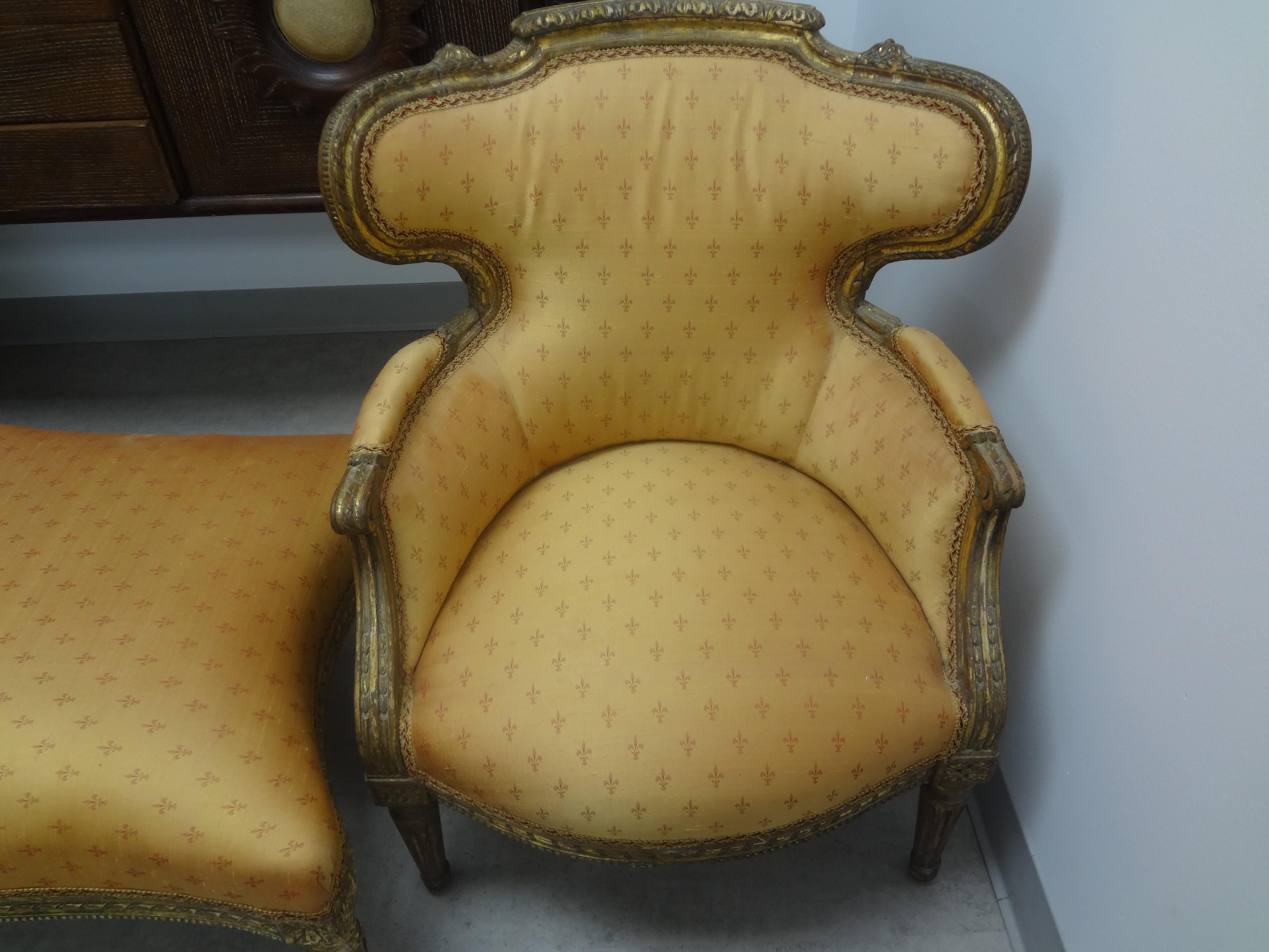 19th Century French Louis XVI Style Giltwood Duchesse Brisee For Sale 2
