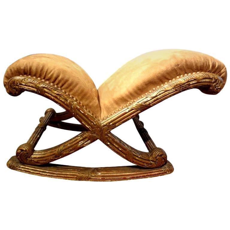 XIXe siècle Tabouret en bois doré de style Louis XVI du 19ème siècle français en vente