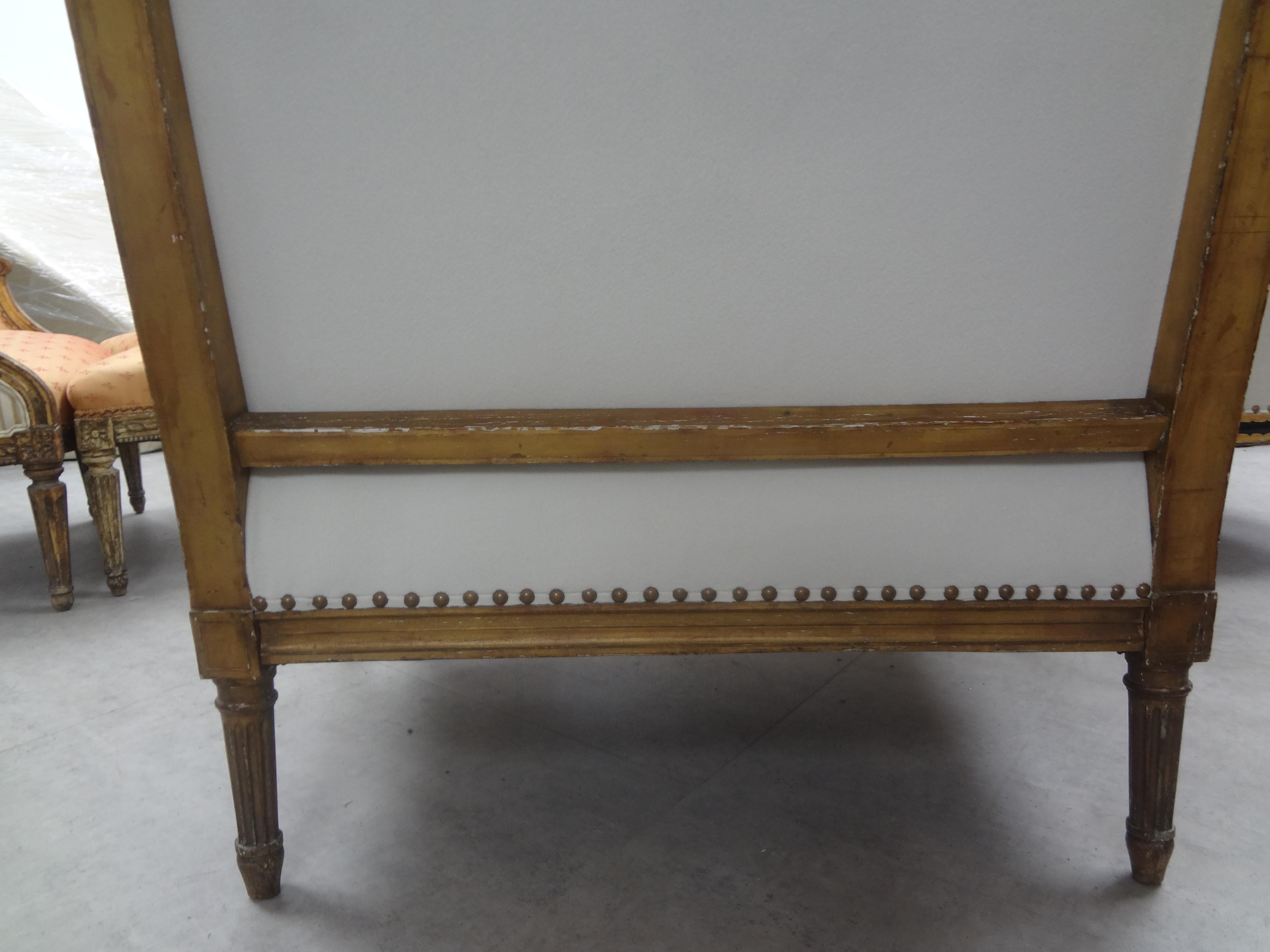 19th Century French Louis XVI Style Giltwood Marquise or Bergere For Sale 7