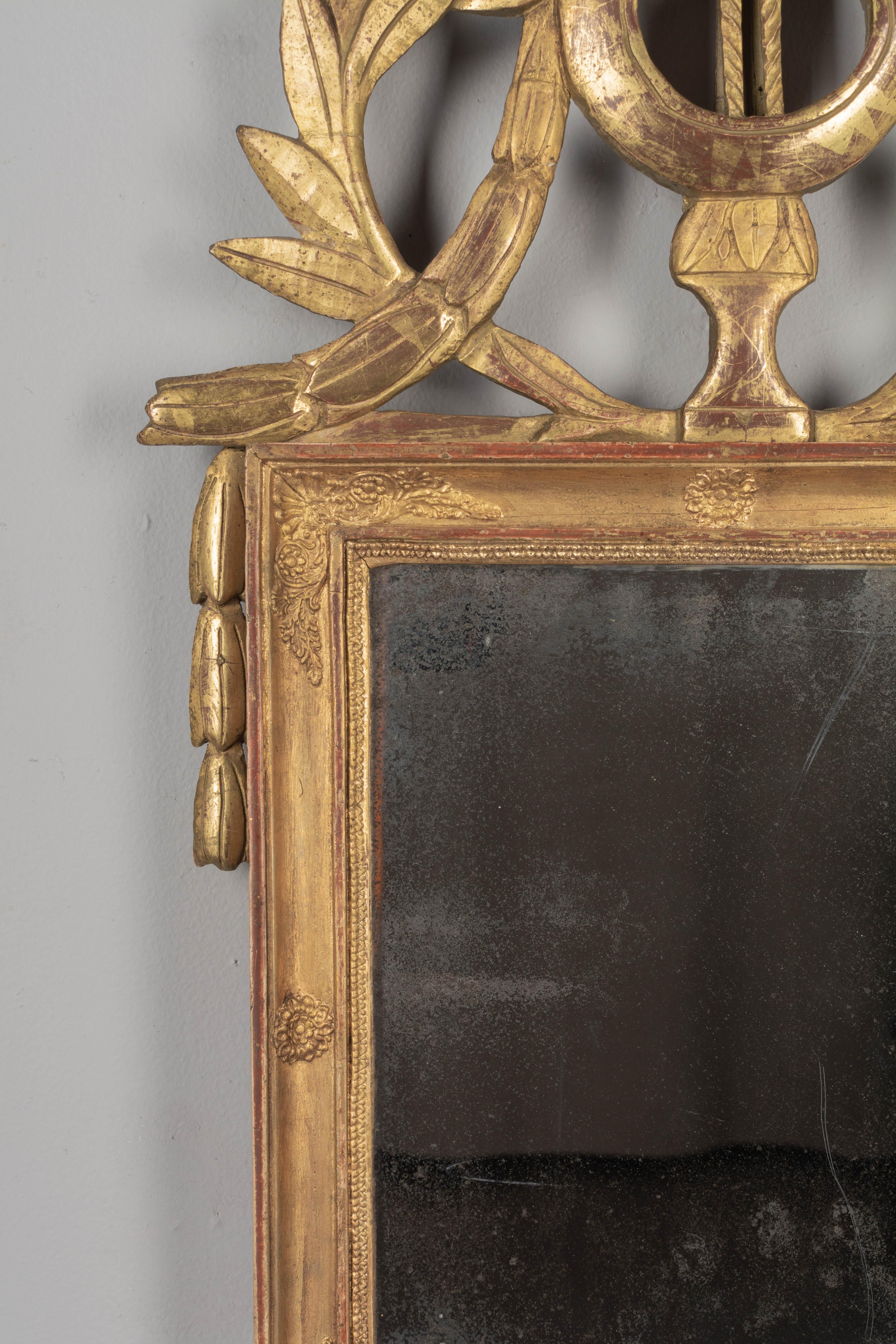 19th Century French Louis XVI Style Giltwood Mirror For Sale 2