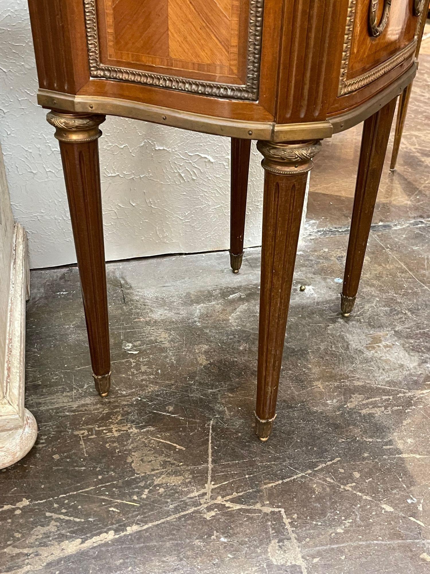 19th Century French Louis XVI Style Mahogany and Bronze Side Table For Sale 3
