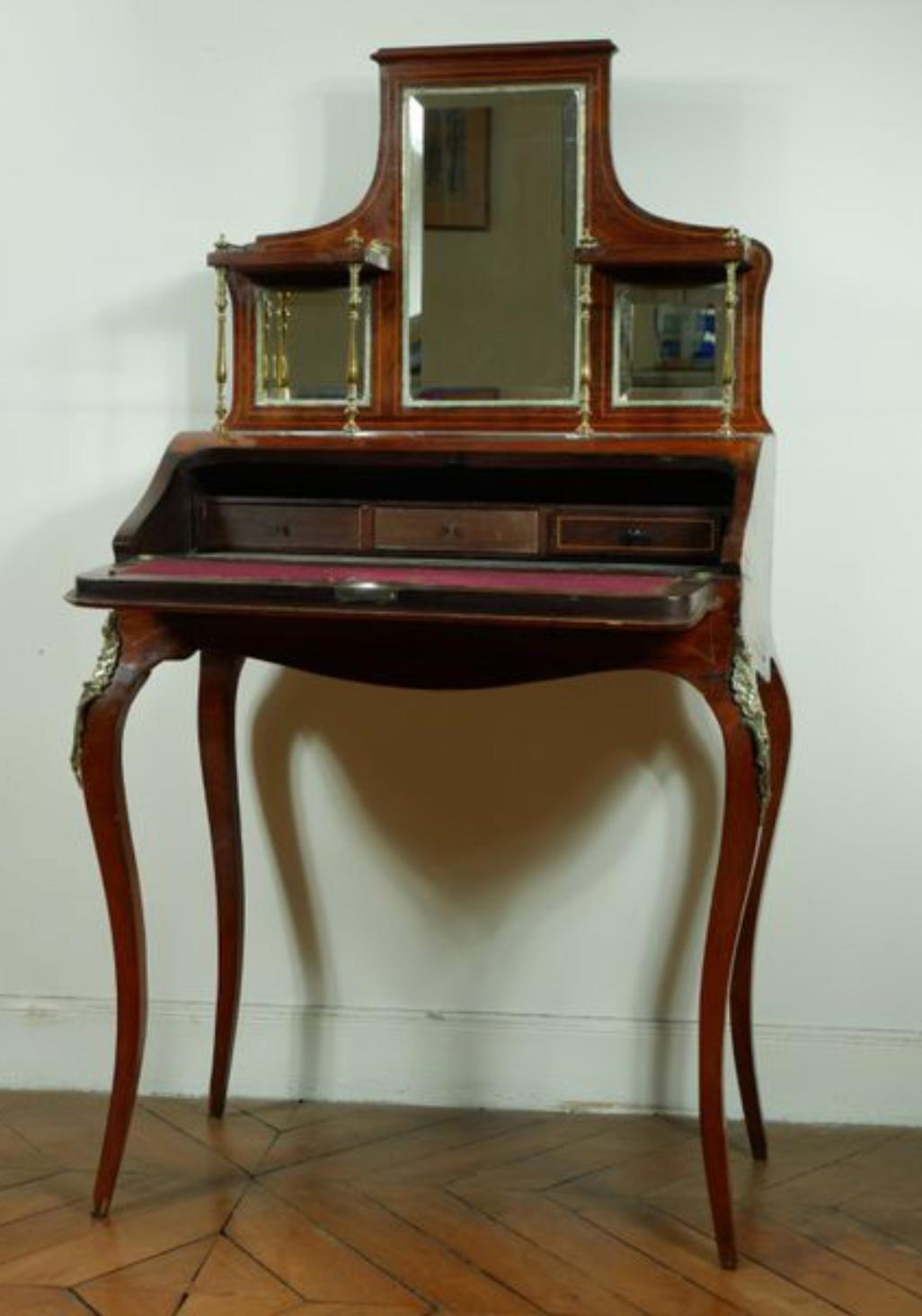 Inlay 19th Century French Louis XVI Style Mahogany Inlaid Ladies Desk Bonheur Du Jour