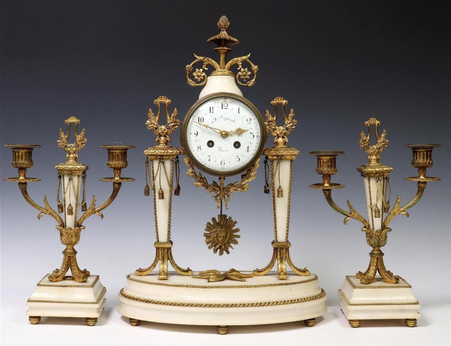 19. Jahrhundert Französisch Louis XVI Stil Mantel Uhr Garnitur Set  im Angebot 15