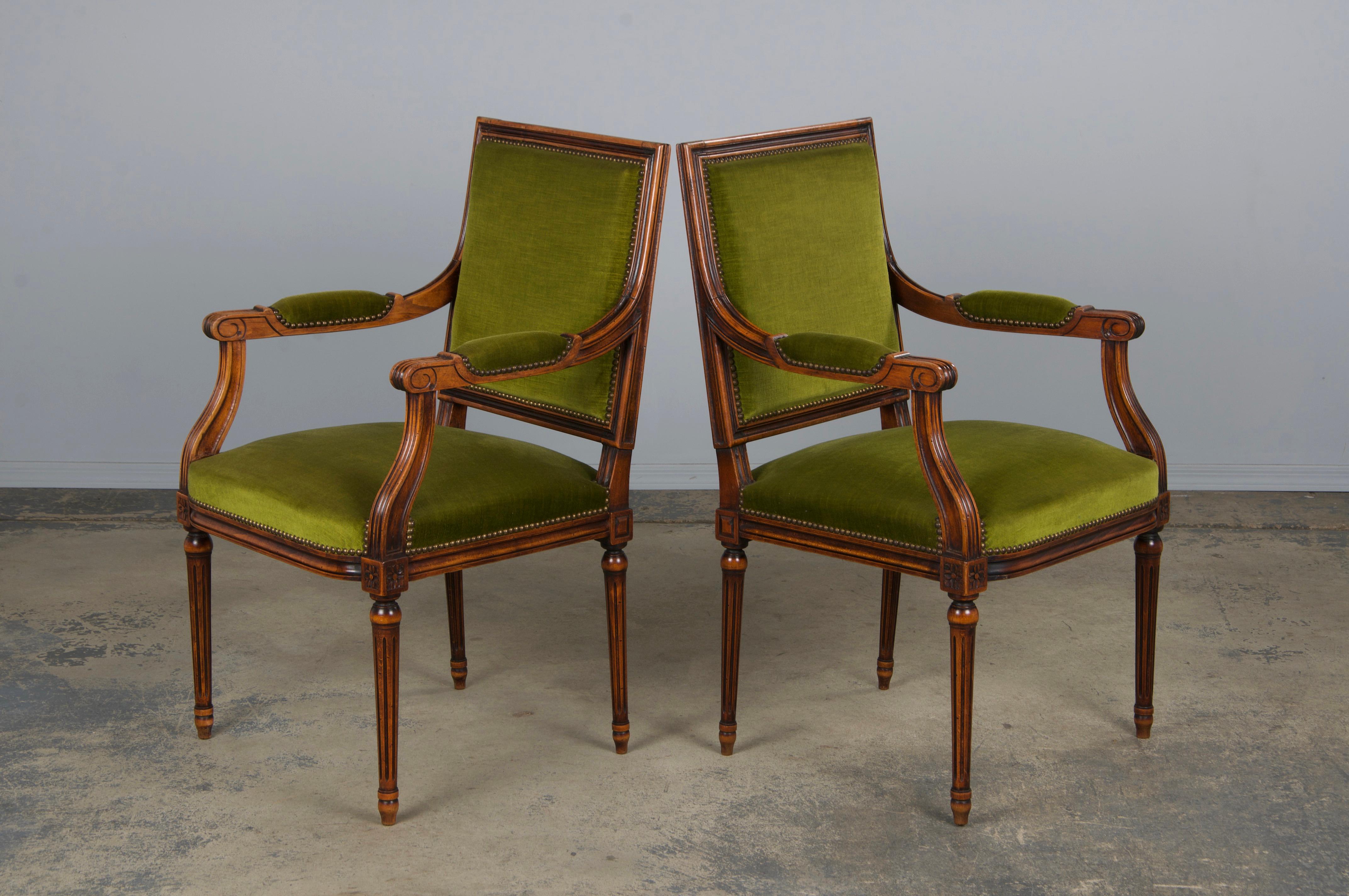 19th Century French Louis XVI Style Maple Armchairs in Green Velvet - A Pair For Sale 9