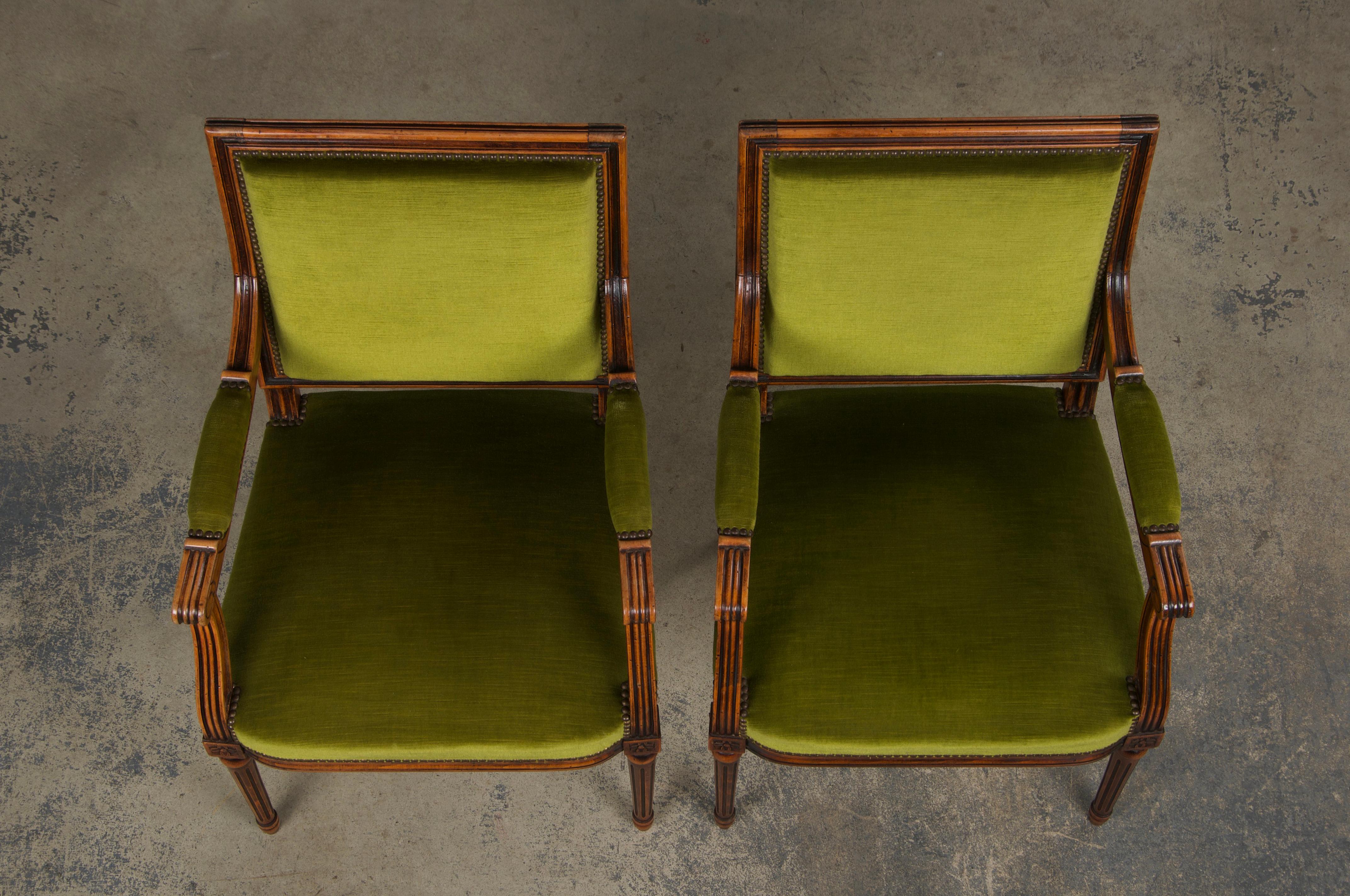 Hand-Carved 19th Century French Louis XVI Style Maple Armchairs in Green Velvet - A Pair For Sale