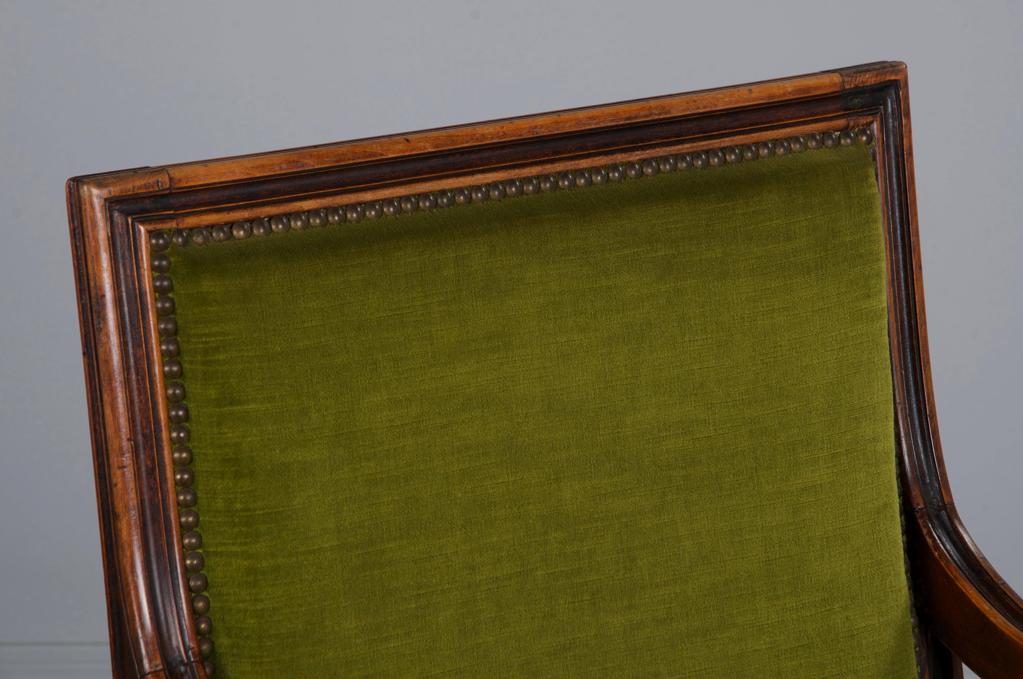 19th Century French Louis XVI Style Maple Armchairs in Green Velvet - A Pair For Sale 3