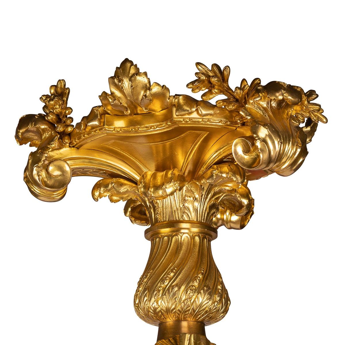 Lustre français du 19ème siècle de style Louis XVI à vingt-sept lumières en bronze doré, vers 1890 en vente 7