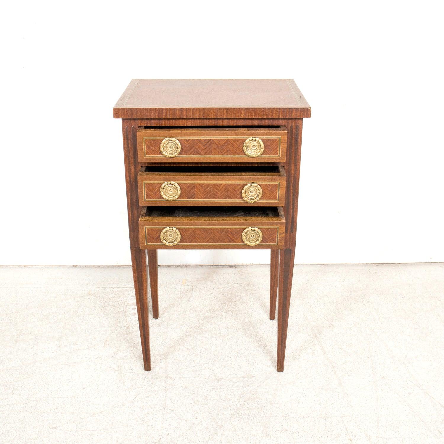 19th Century French Louis XVI Style Petite Walnut Commode with Marquetry For Sale 1