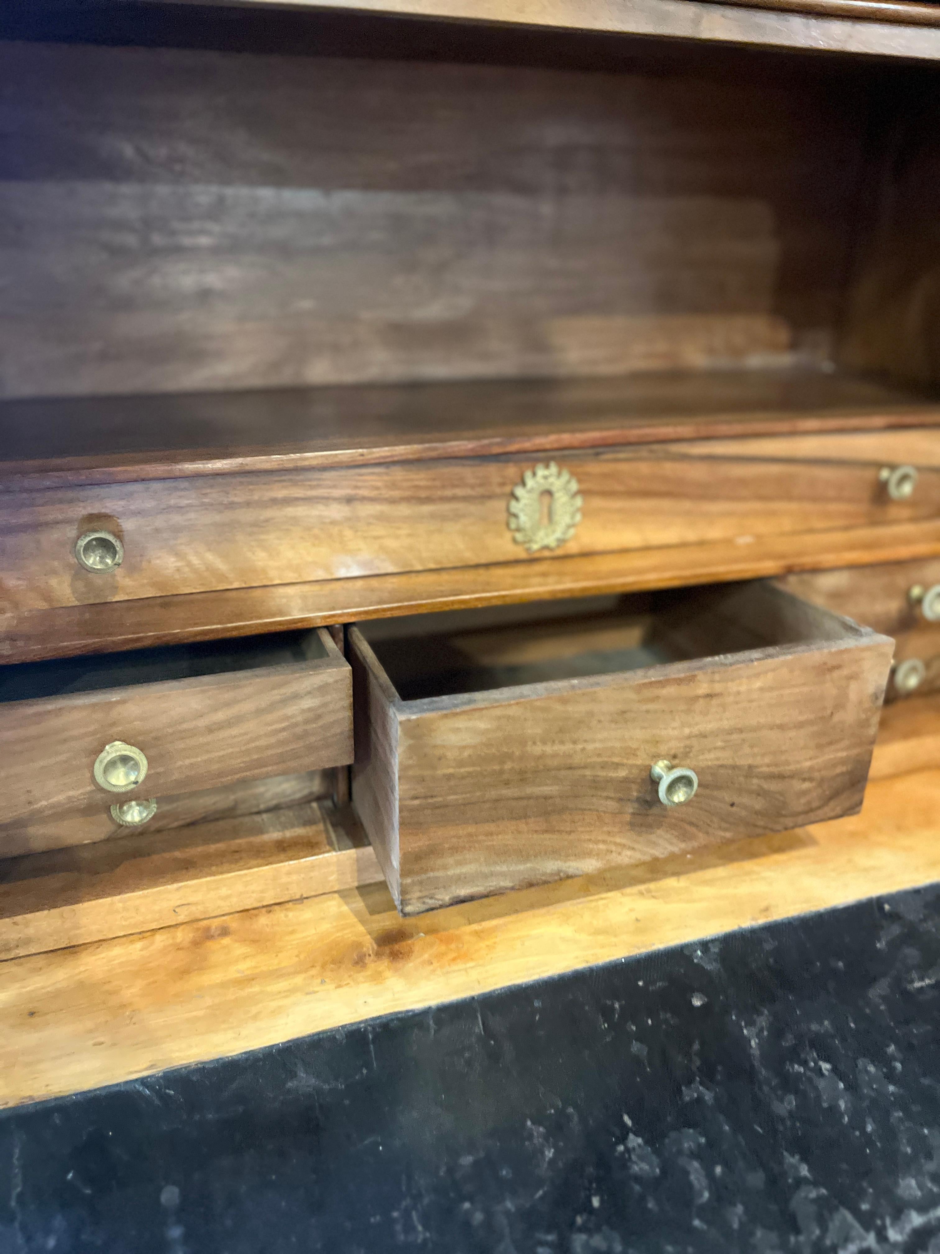 Secrétaire français du XIXe siècle de style Louis XVI en vente 6
