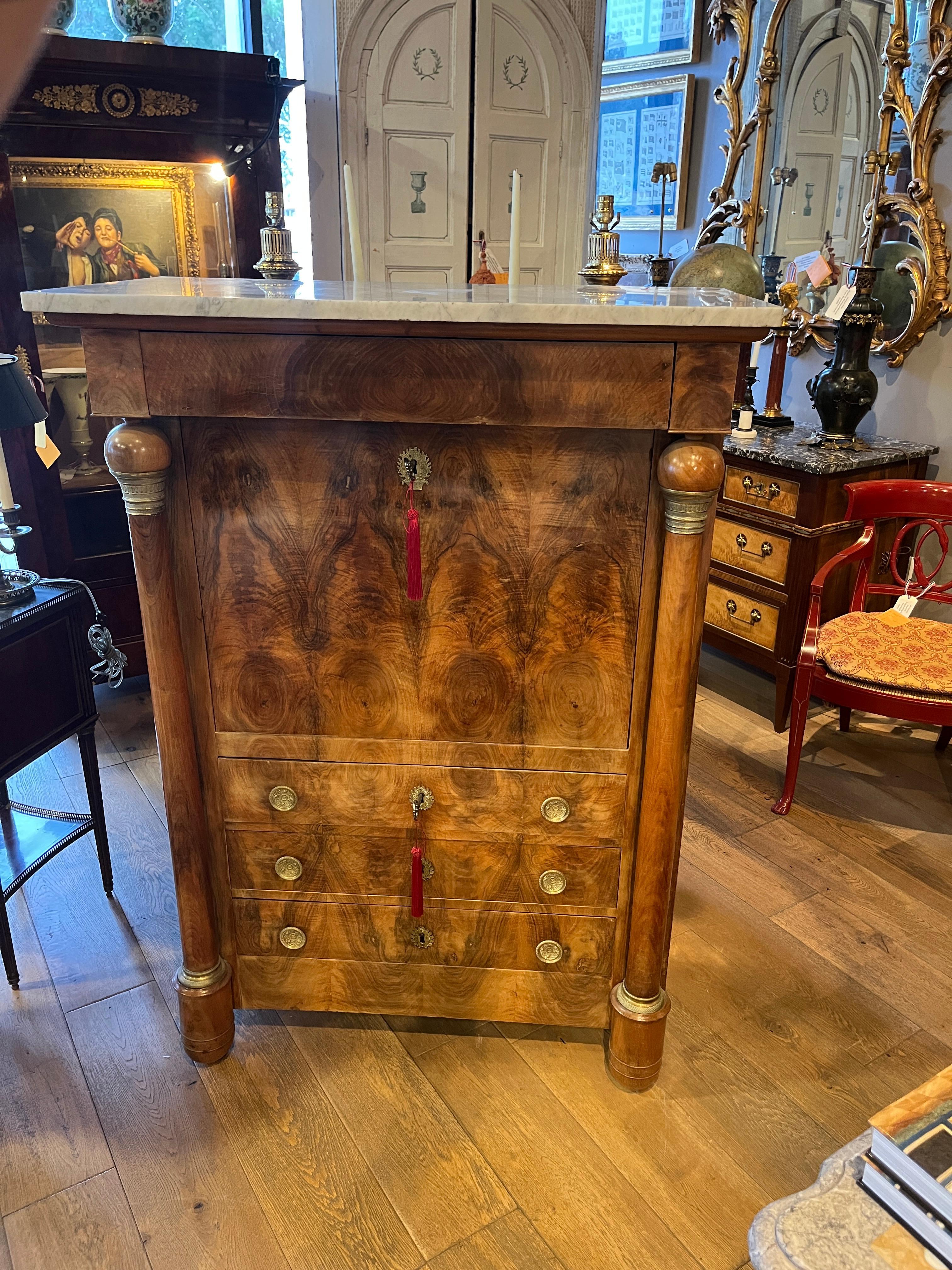 Européen Secrétaire français du XIXe siècle de style Louis XVI en vente