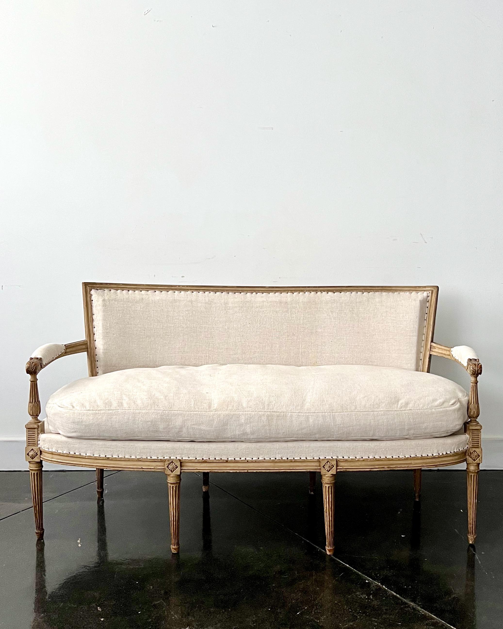 19th Century 19th century French Louis XVI Style Settee For Sale
