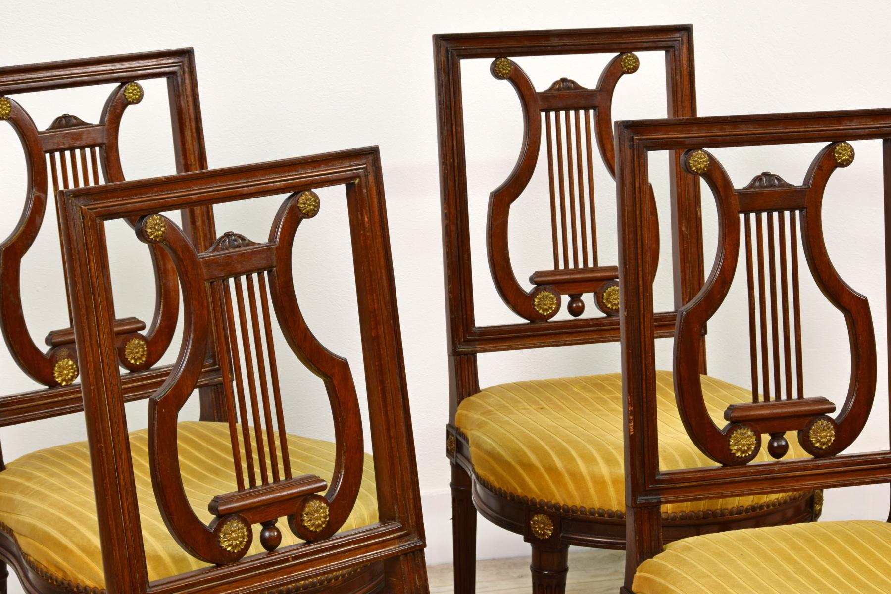 19th Century, French Louis XVI Style Six Wood Chairs and Two Wood Armchairs For Sale 4
