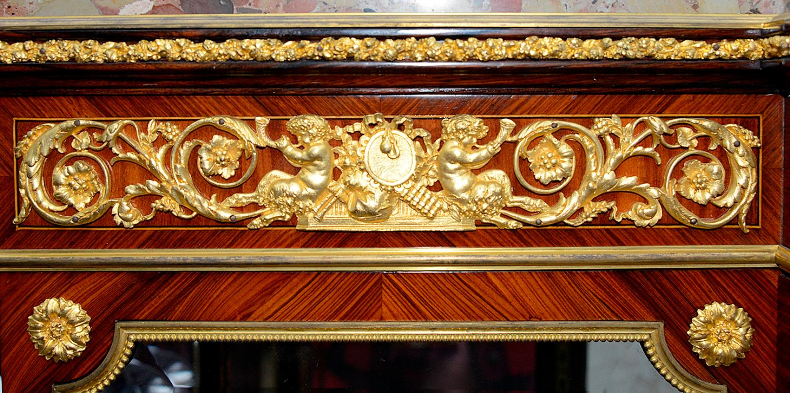 Veneer 19th Century French Louis XVI style Vitrine, after Linke For Sale
