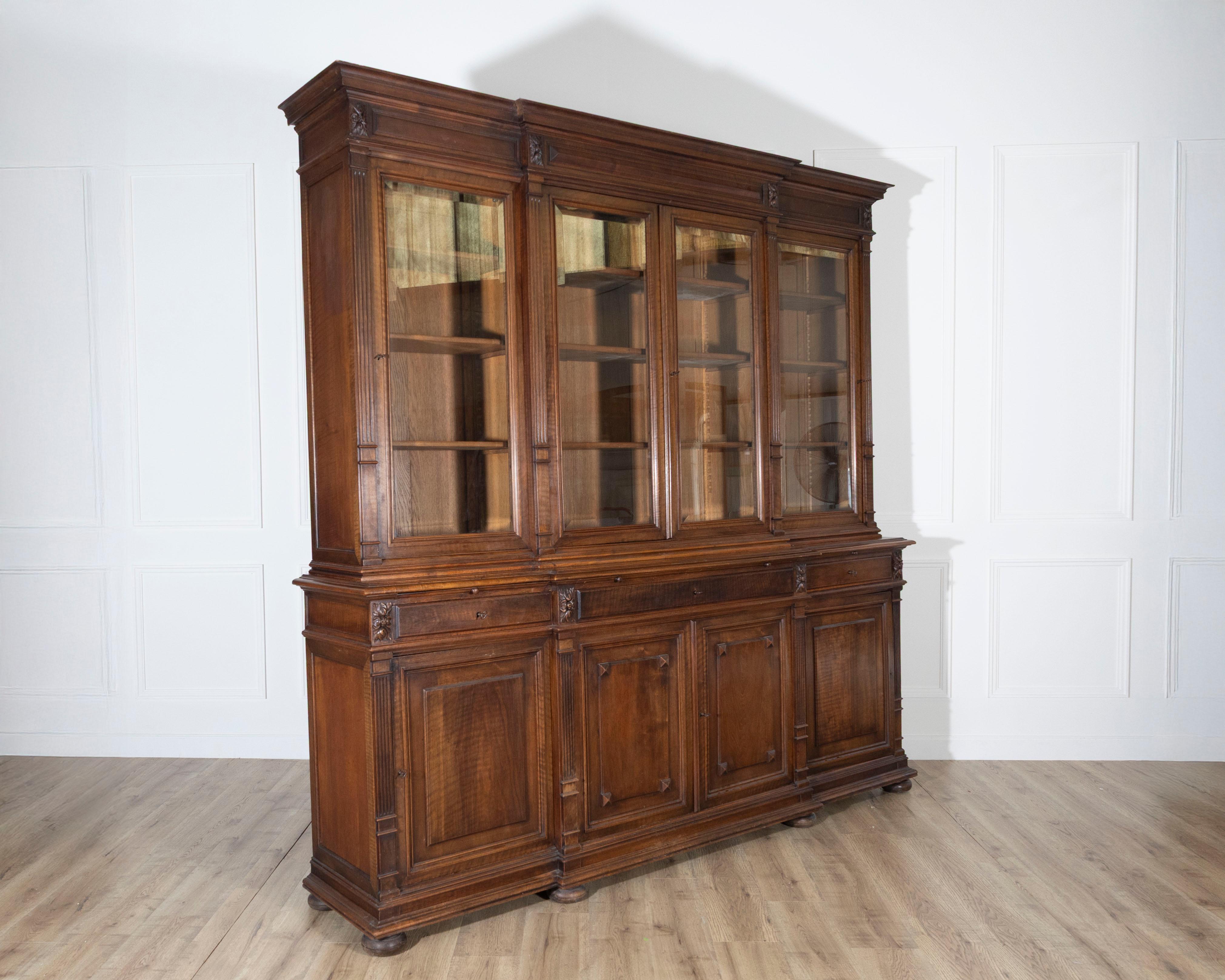 19th Century French Louis XVI Style Walnut 8-Door Bookcase For Sale 2