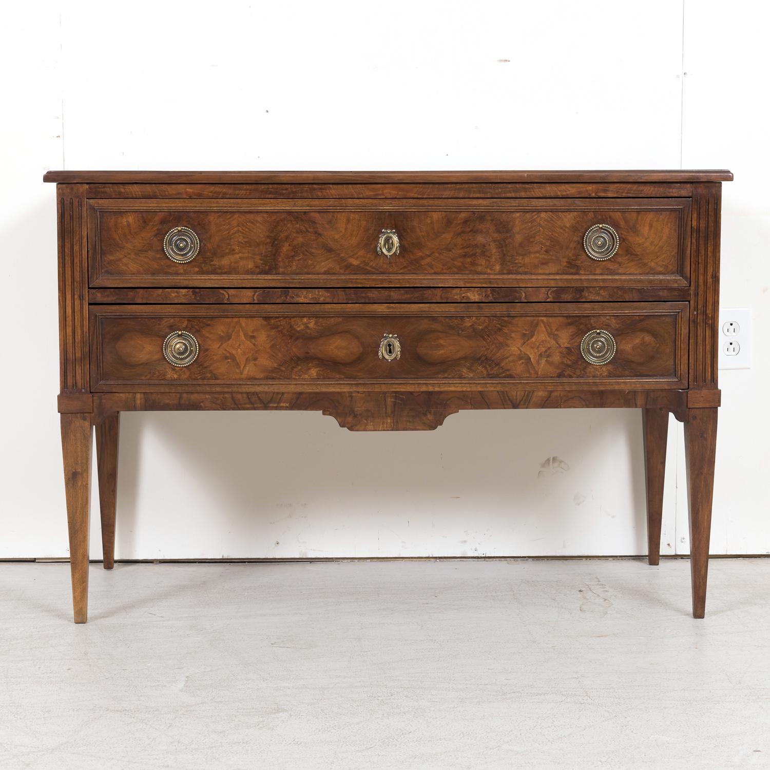 19th Century French Louis XVI Style Walnut and Burled Walnut Commode Sauteuse In Good Condition In Birmingham, AL