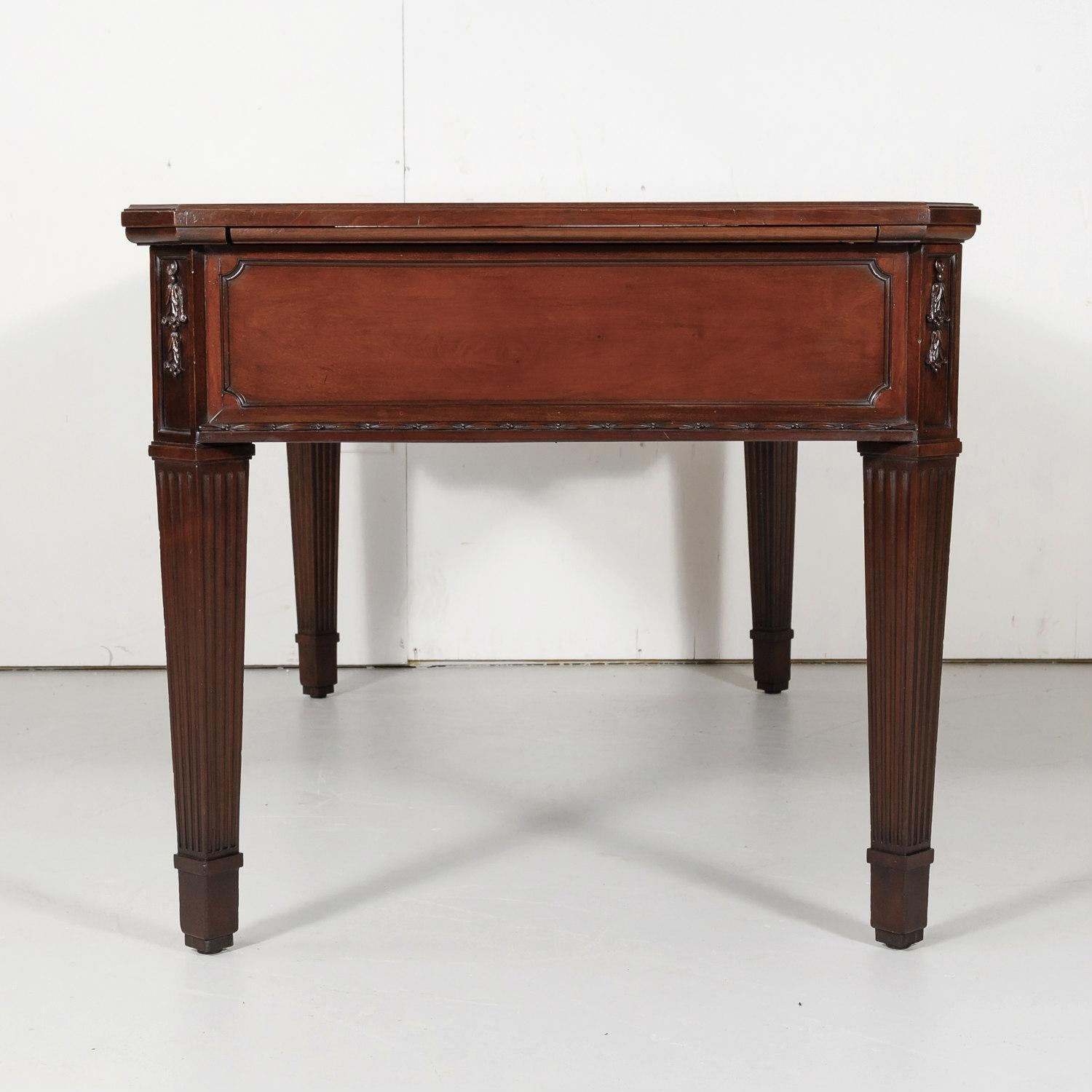 19th Century French Louis XVI Style Walnut Bureau Plat or Desk with Leather Top 10