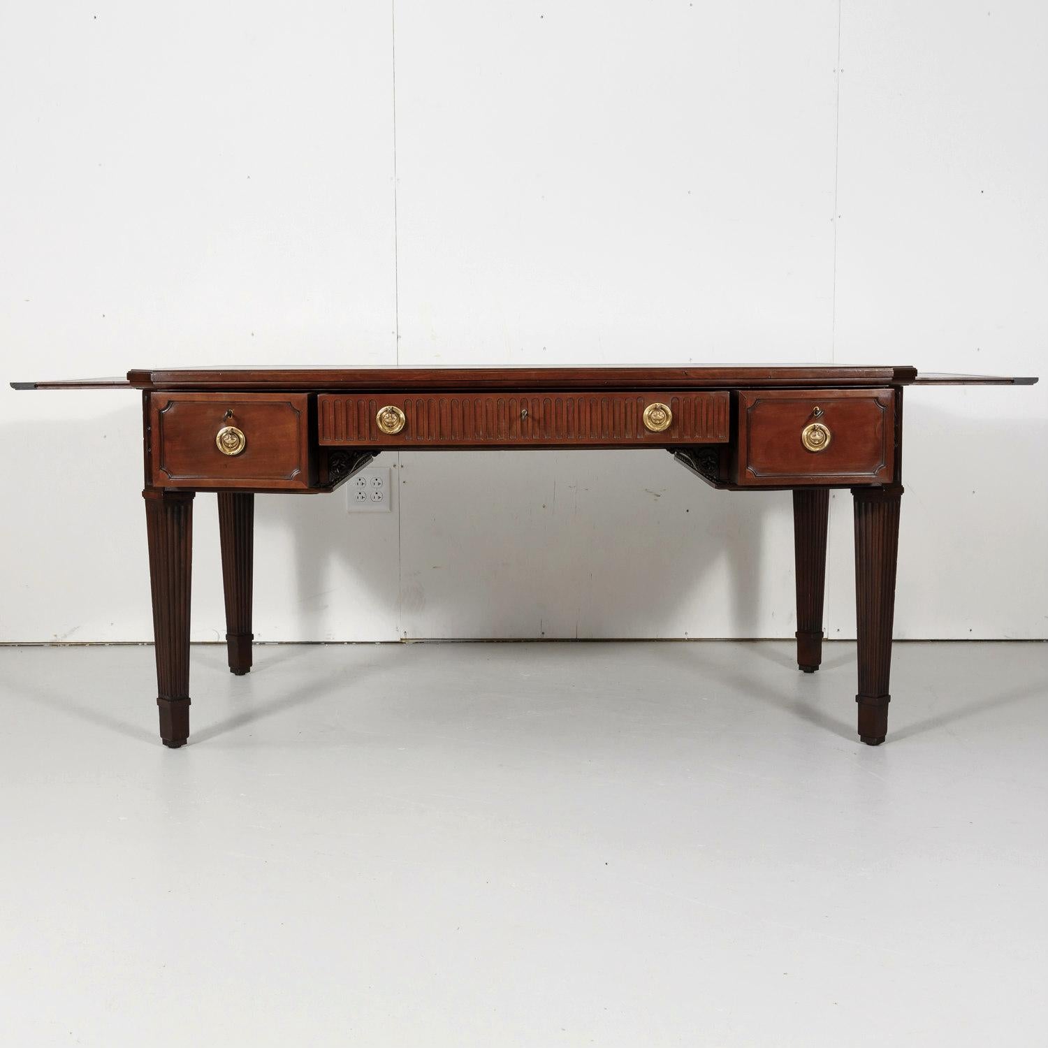 19th Century French Louis XVI Style Walnut Bureau Plat or Desk with Leather Top 1