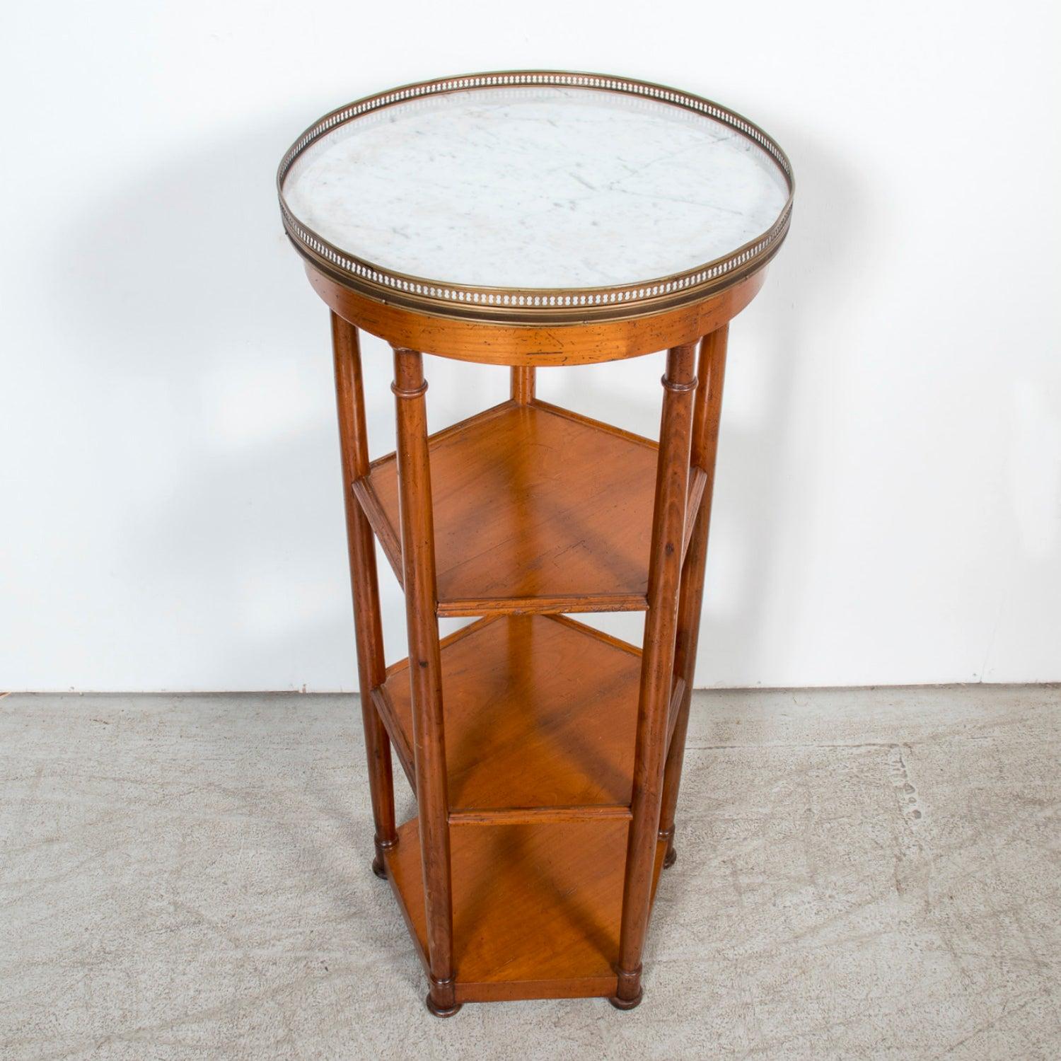 19th Century French Louis XVI Style Walnut Dessert Stand with Carrara Marble Top For Sale 5