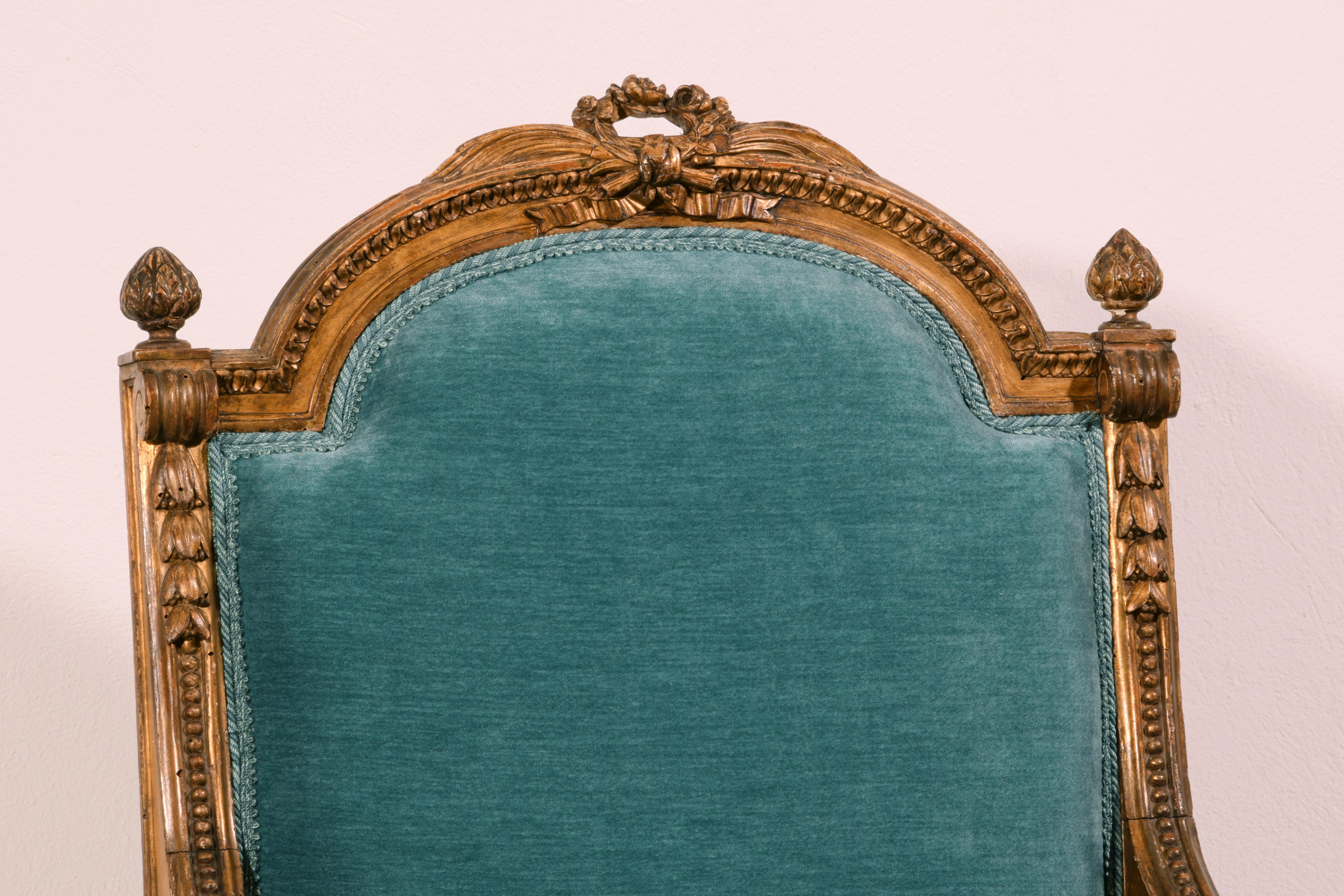 Poltrona in legno francese in stile Luigi XVI del XIX secolo in vendita 4