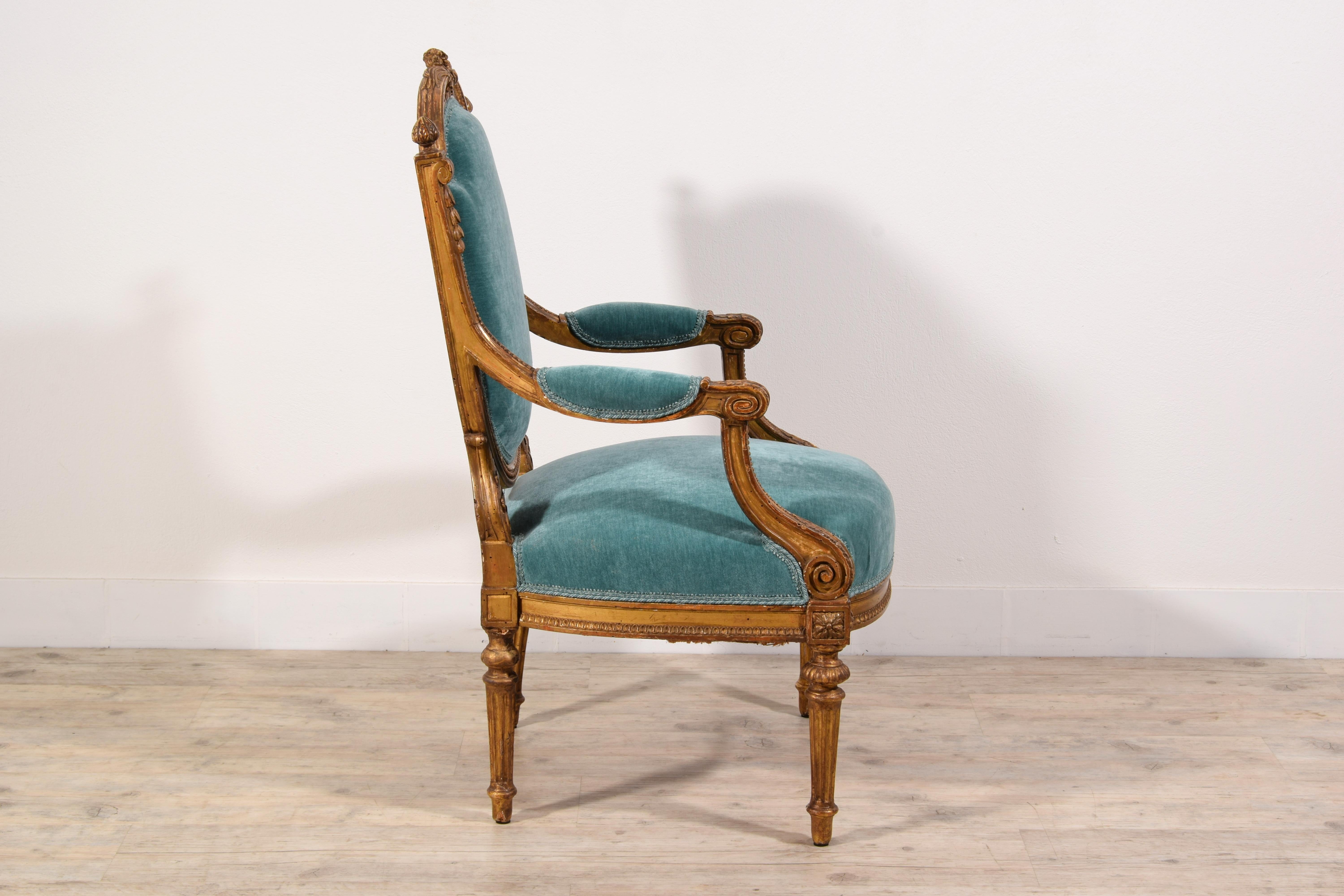 Poltrona in legno francese in stile Luigi XVI del XIX secolo in vendita 10
