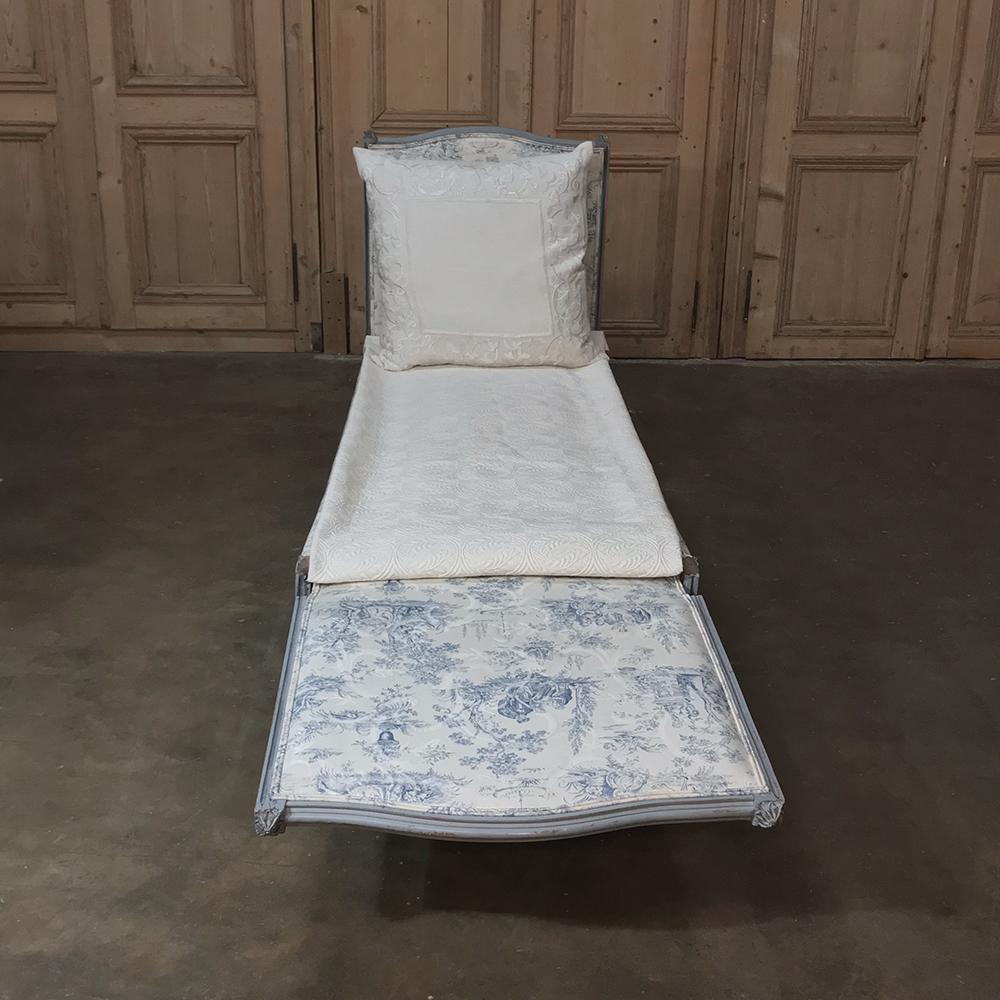 19th Century French Louis XVI Upholstered Day Bed 1
