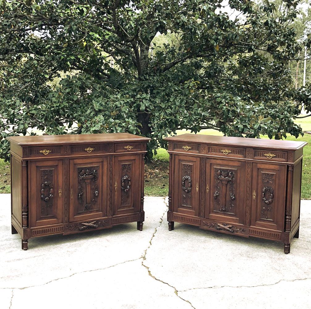 Buffet in noce Luigi XVI francese del XIX secolo in vendita 1