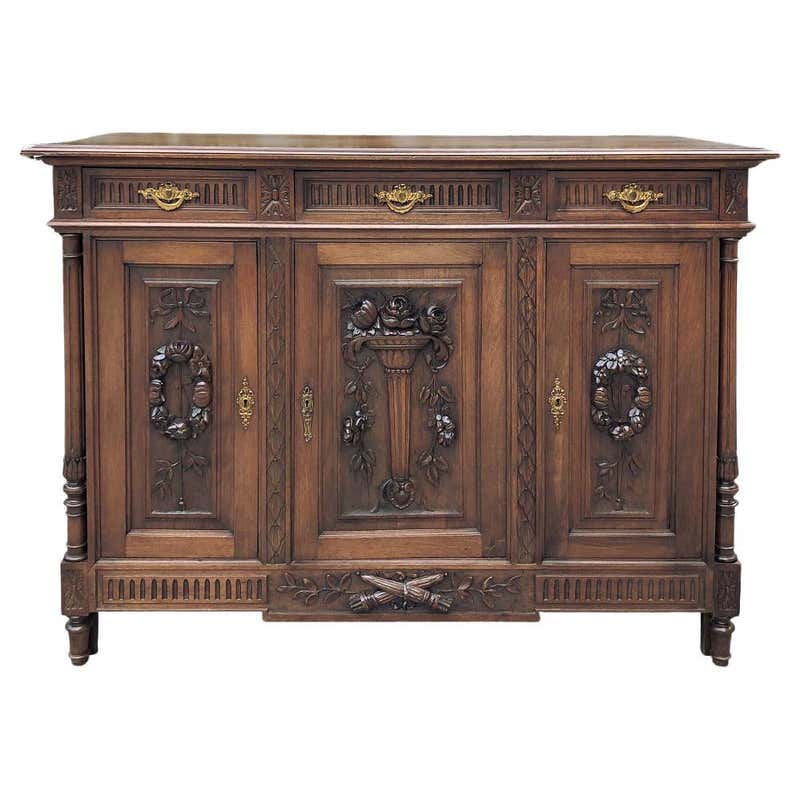 19th Century French Walnut Louis XVI China Buffet For Sale at 1stDibs