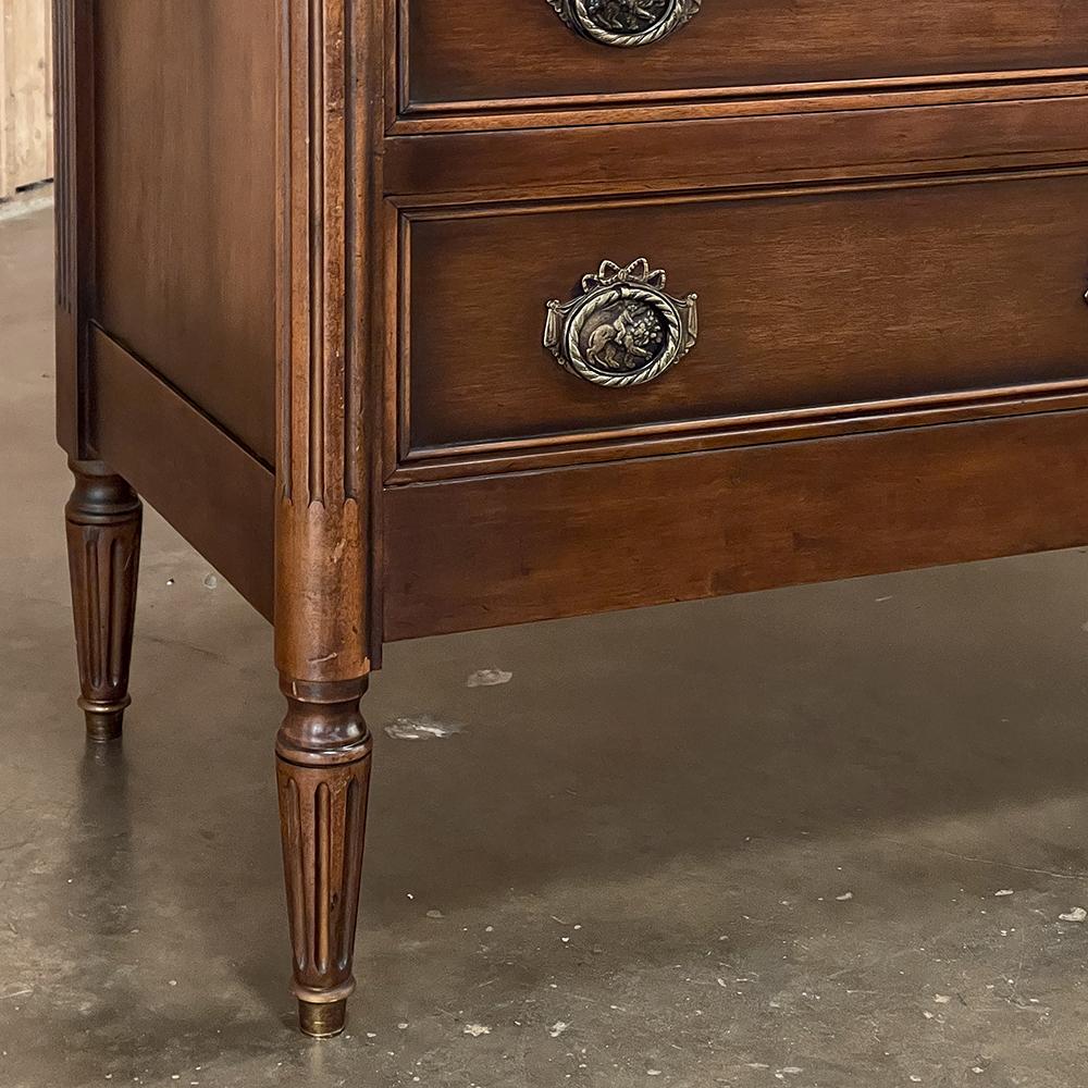 19th Century French Louis XVI Walnut Commode, Chest of Drawers For Sale 6