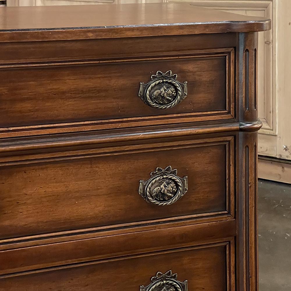 19th Century French Louis XVI Walnut Commode, Chest of Drawers For Sale 7