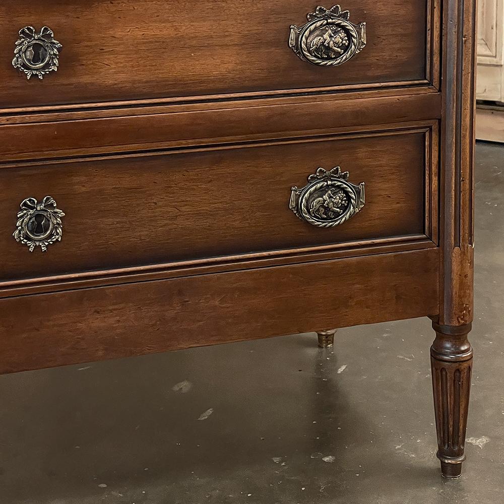 19th Century French Louis XVI Walnut Commode, Chest of Drawers For Sale 8
