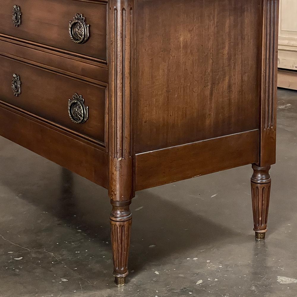 19th Century French Louis XVI Walnut Commode, Chest of Drawers For Sale 10