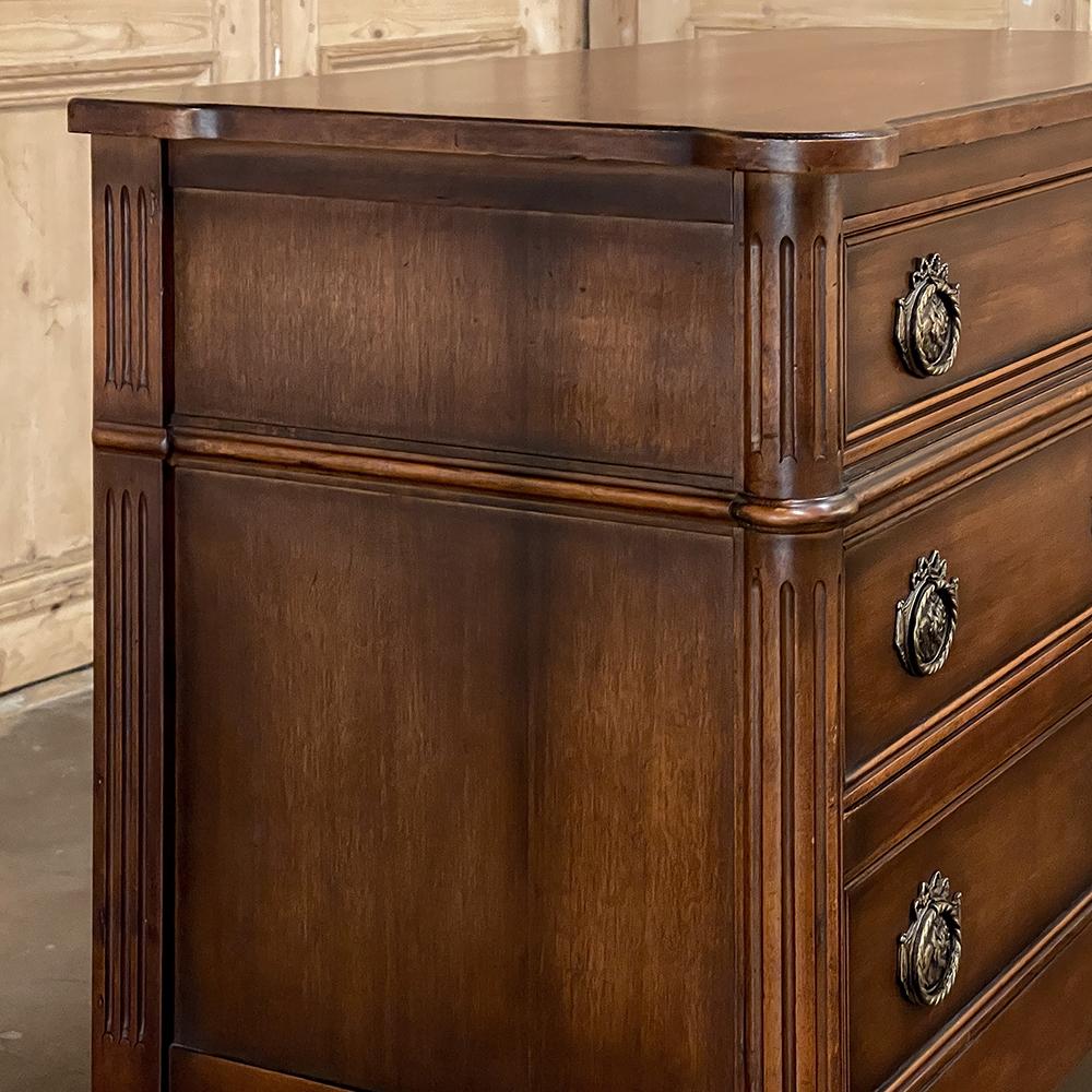 19th Century French Louis XVI Walnut Commode, Chest of Drawers For Sale 3