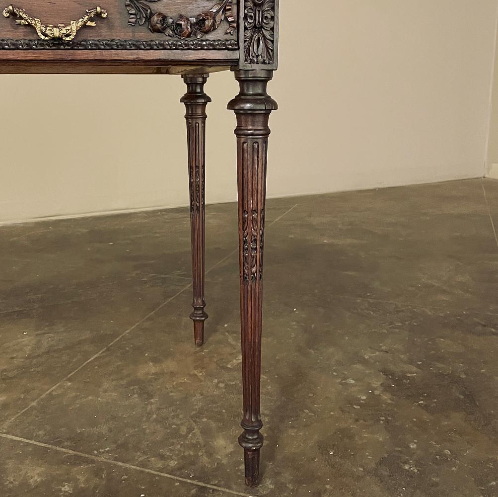 19th Century French Louis XVI Walnut Double-Faced Writing Table For Sale 15