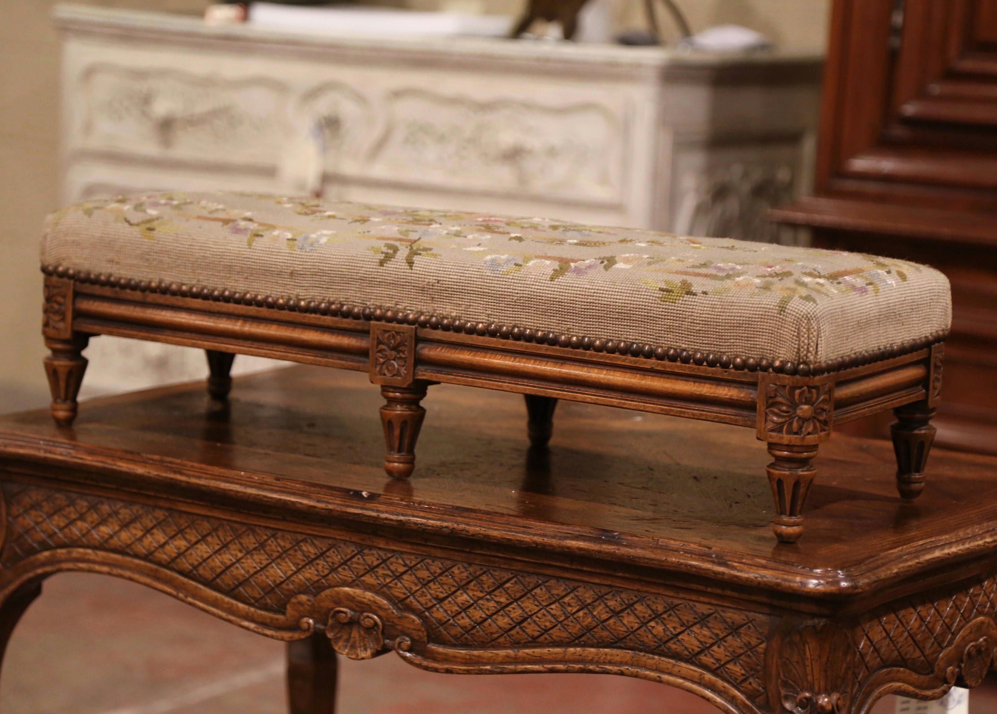 19th Century French Louis XVI Walnut Footstool with Antique Needlepoint Tapestry In Excellent Condition In Dallas, TX