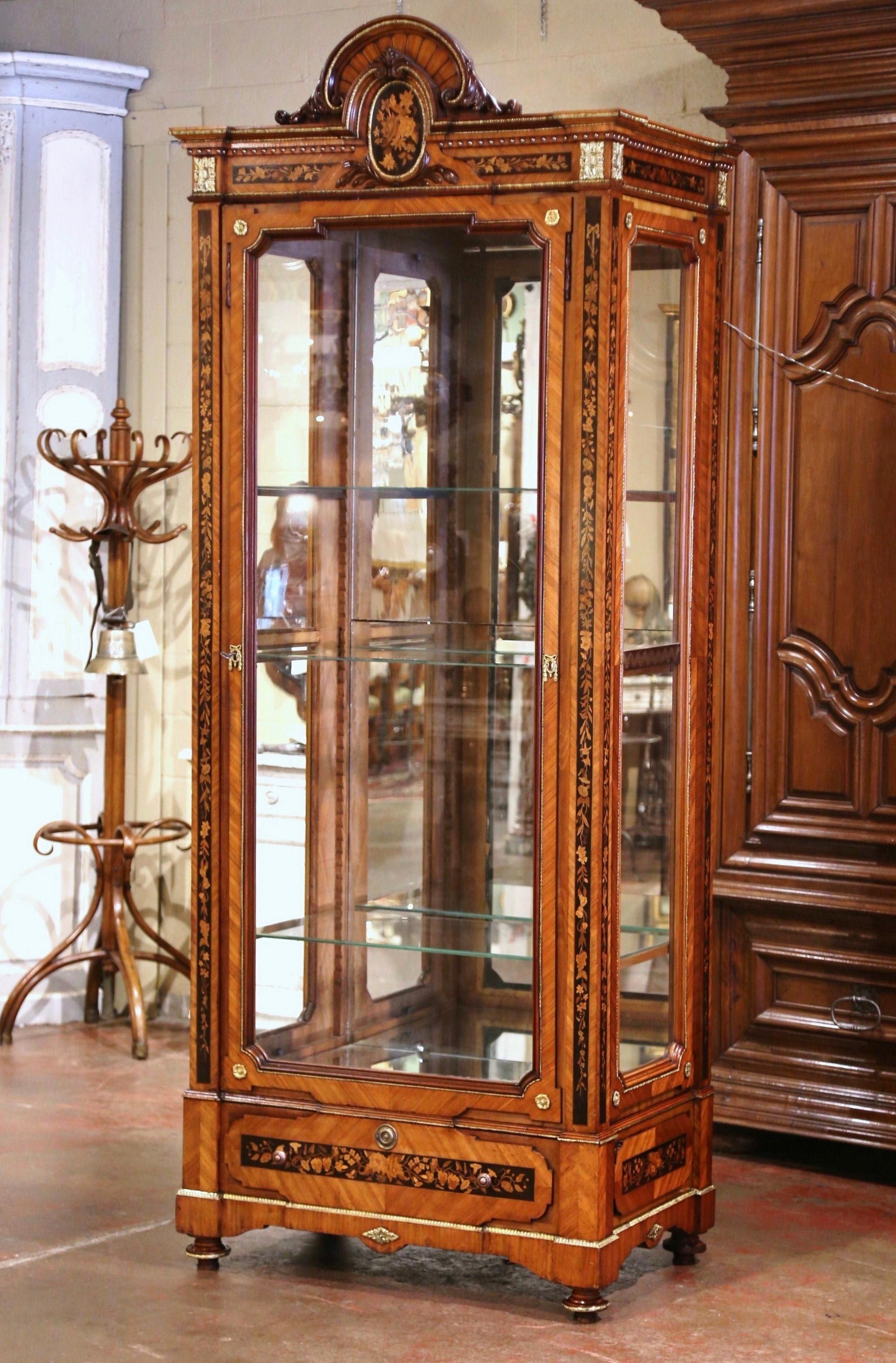 19th Century French Louis XVI Walnut Marquetry Vitrine with Glass Sides and Door In Excellent Condition In Dallas, TX