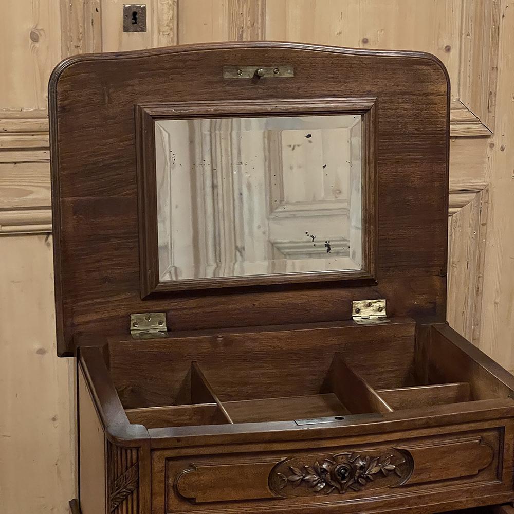 19th Century French Louis XVI Walnut Nightstand ~ Jewelry Box In Good Condition For Sale In Dallas, TX