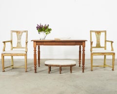 Pouf ovale a sei gambe in noce Luigi XVI del XIX secolo