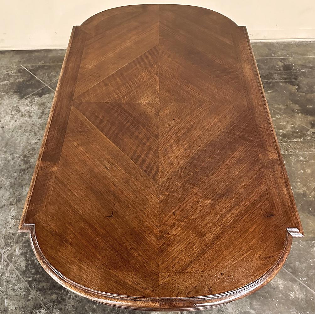 Table à écrire française Louis XVI du 19ème siècle en vente 3