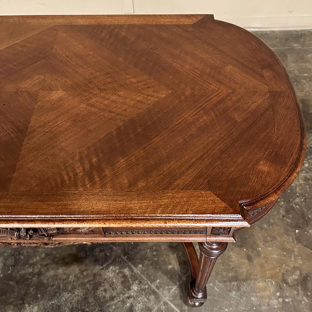 Table à écrire française Louis XVI du 19ème siècle en vente 5