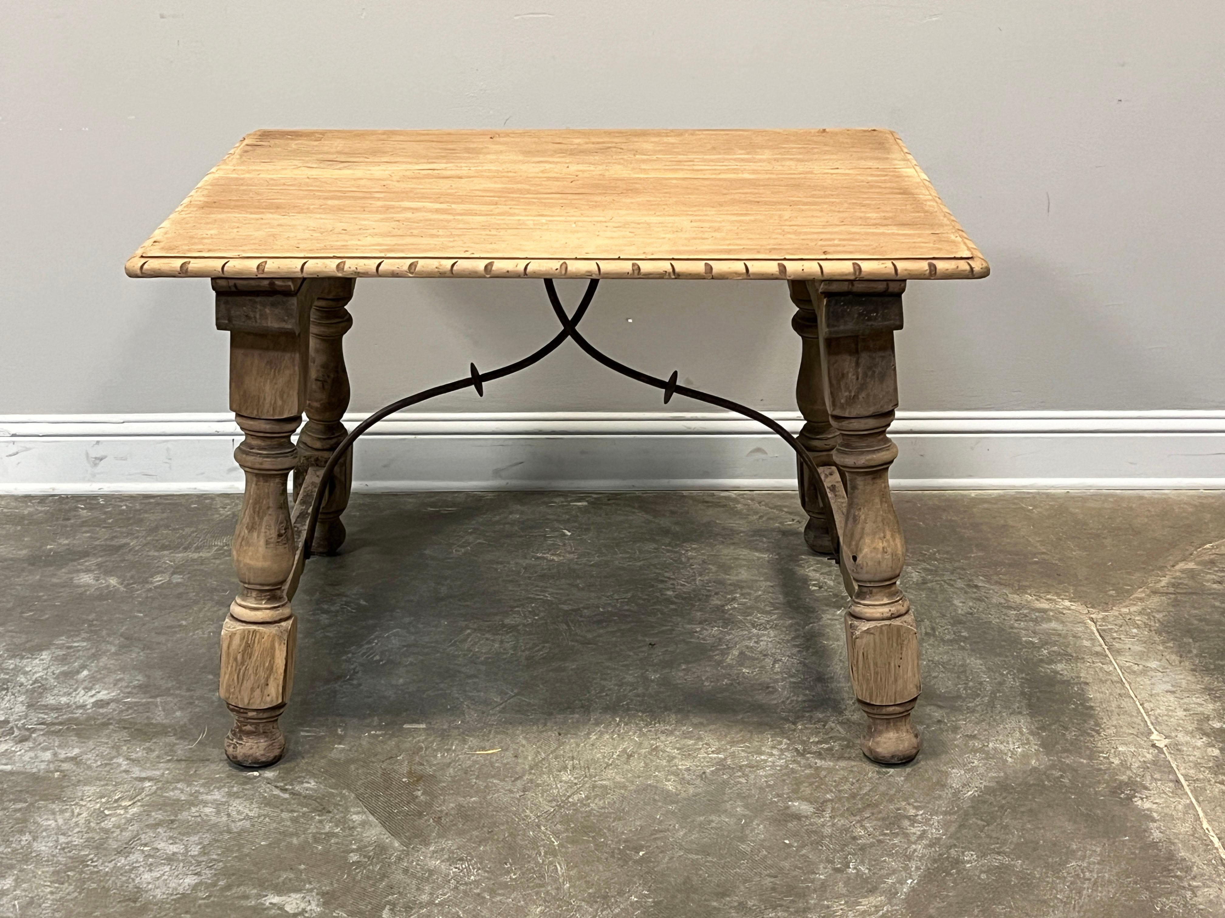 19th Century French Louis XVIII Style Stripped Writing Table In Good Condition For Sale In Houston, US