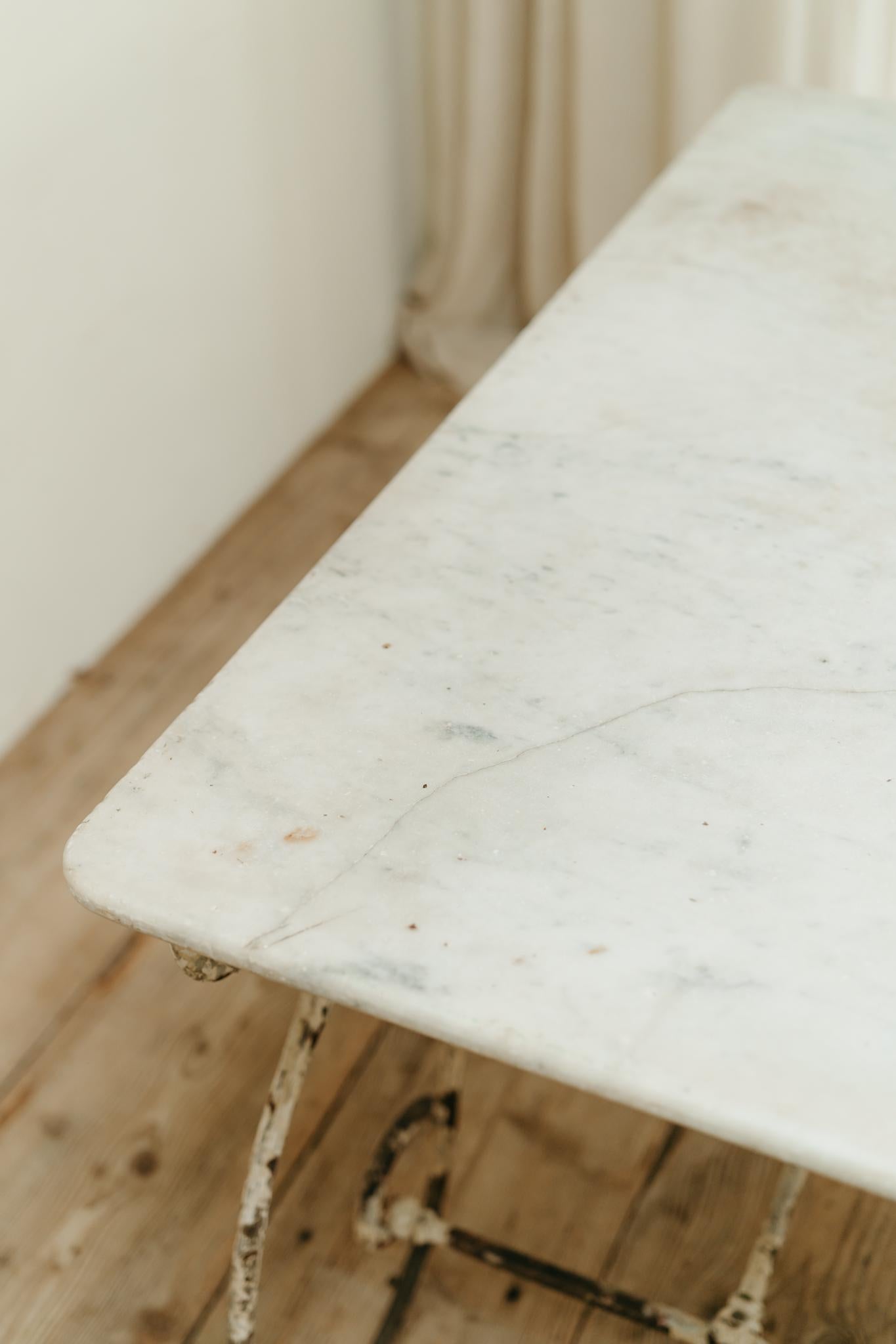 Tavolo francese del XIX secolo con piano in ferro ... in vendita 2