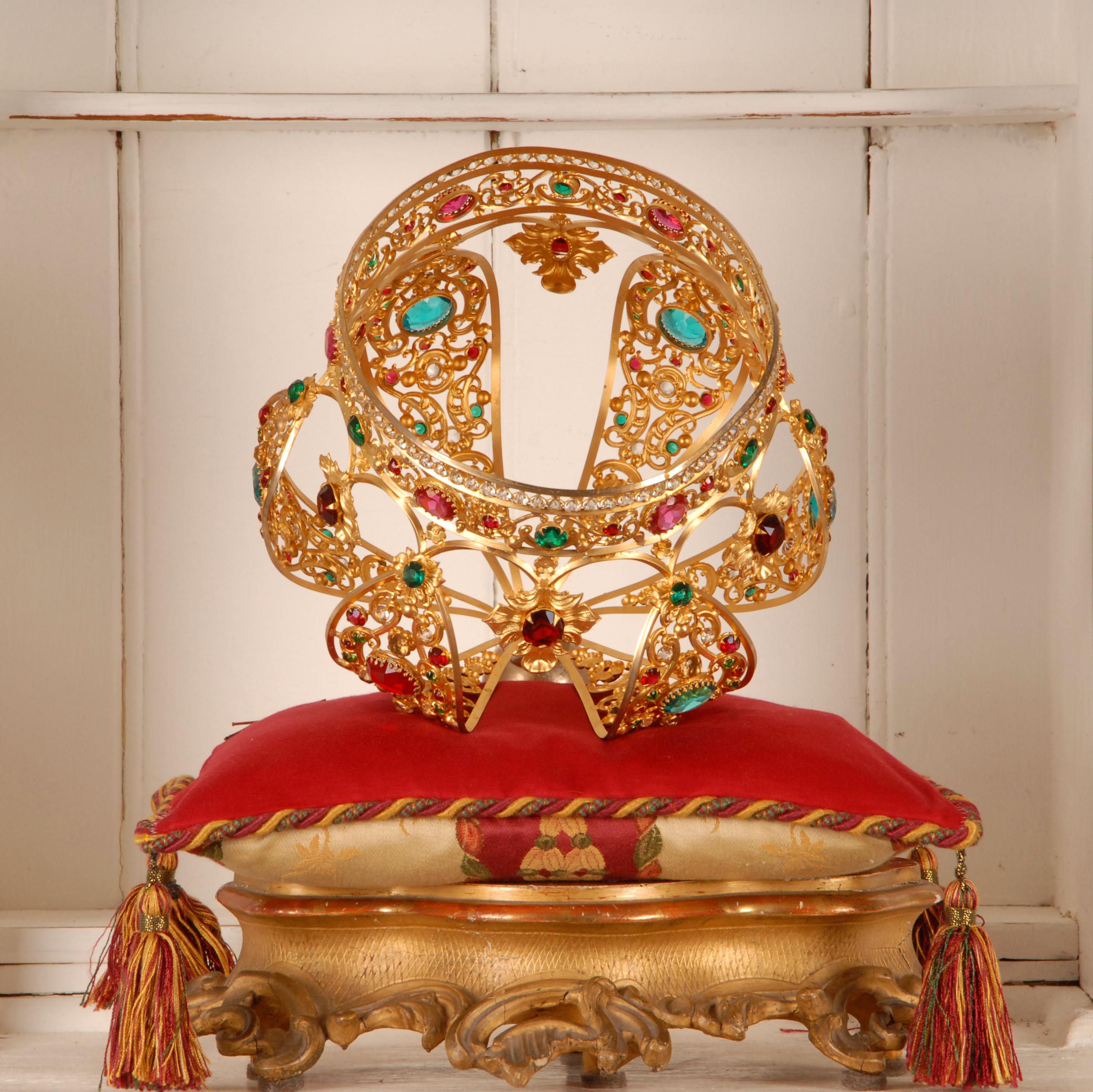 Hand-Crafted 19th Century French Madonna Religious Gold Crown Jewelled Santos Crown Life Size