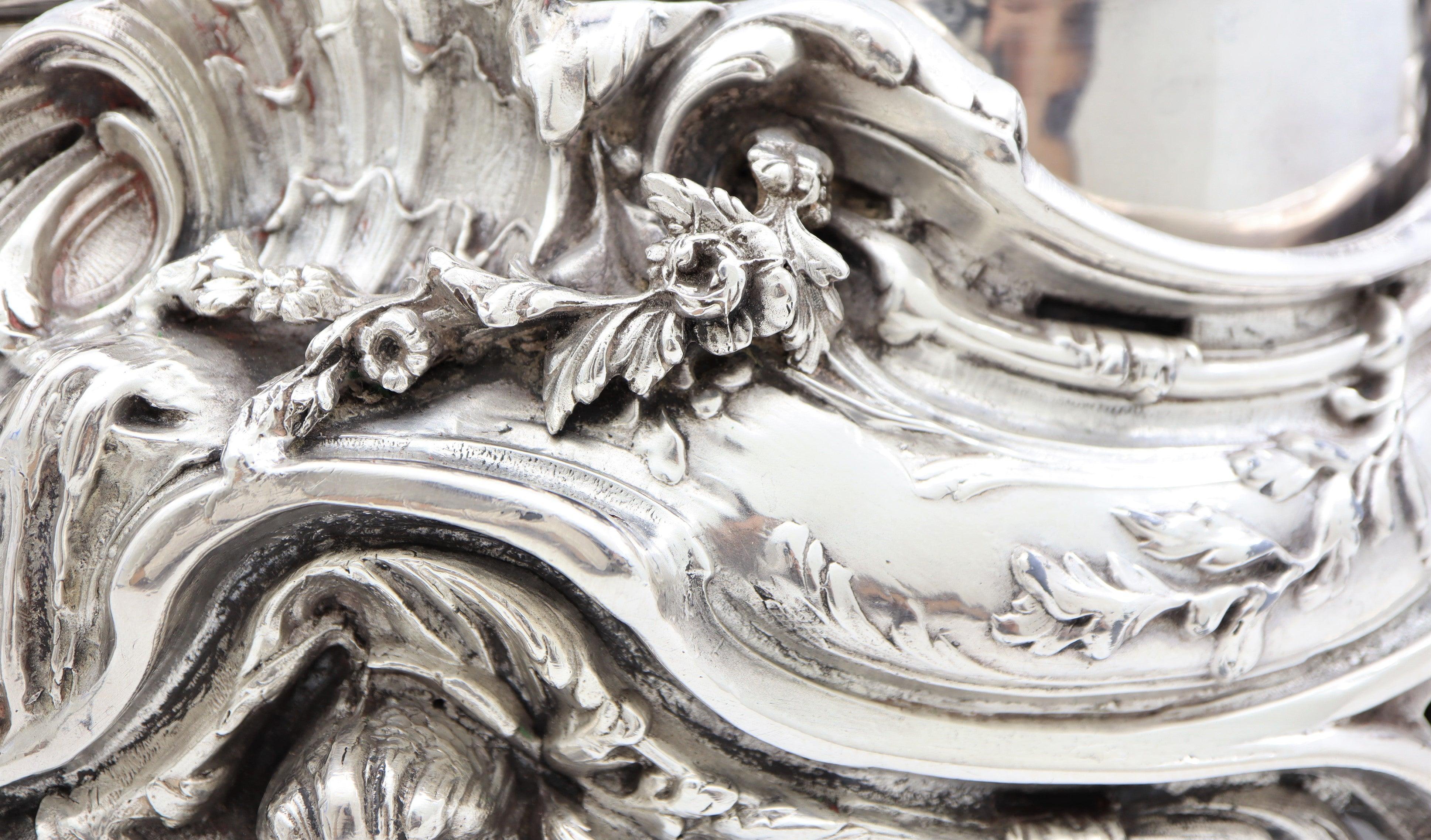 19th Century French, Magnificent Silver Plated Centrepiece with Mirror Base For Sale 6