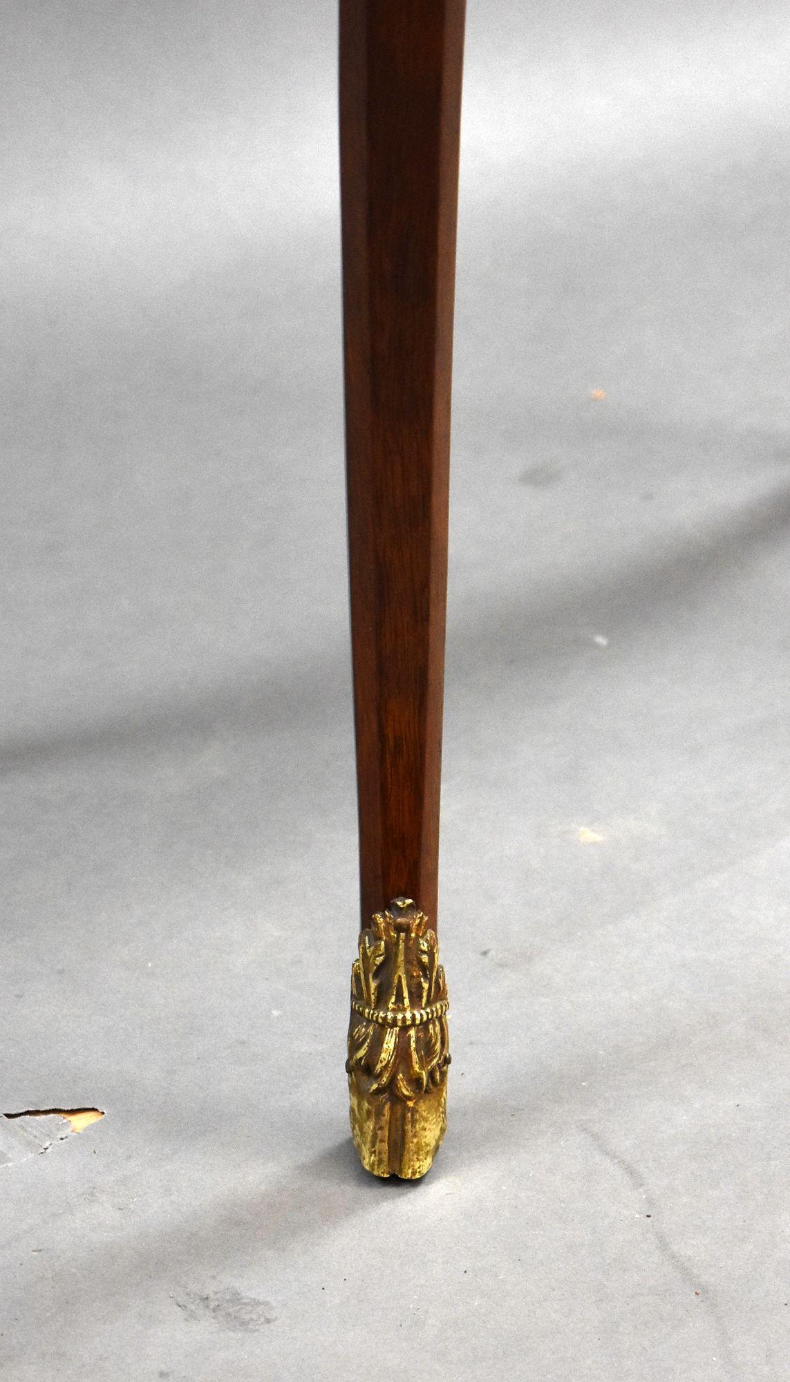 19th Century French Mahogany and Inlaid Occasional Table with Ormolu Mounts For Sale 7