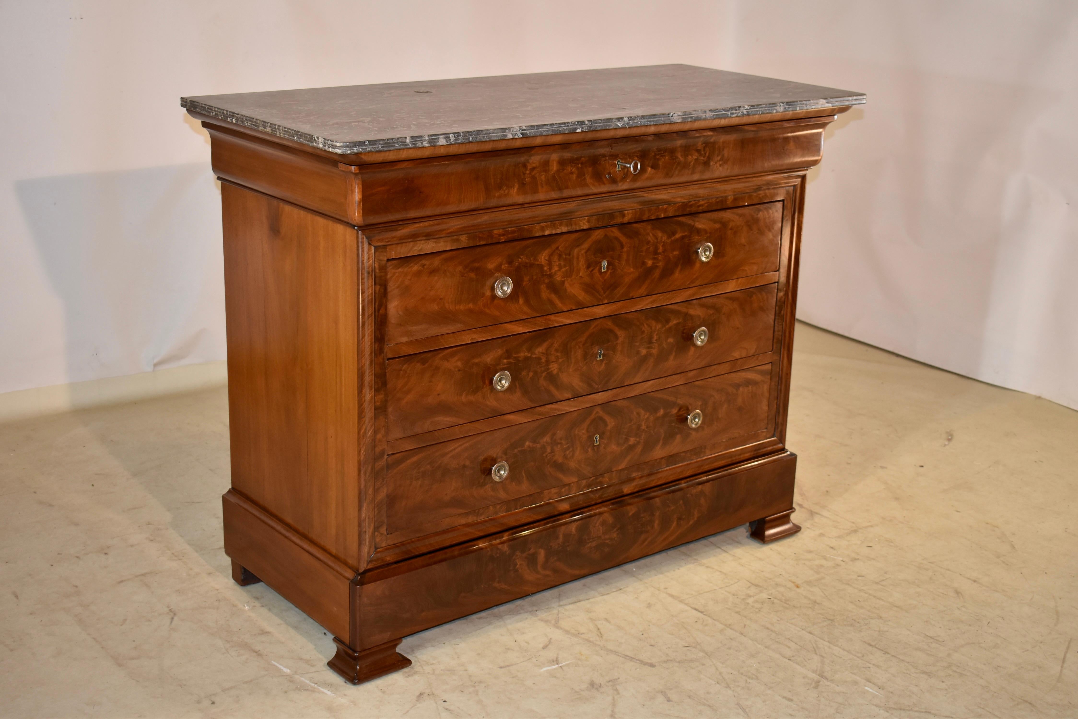 19th Century French Mahogany Commode In Good Condition In High Point, NC