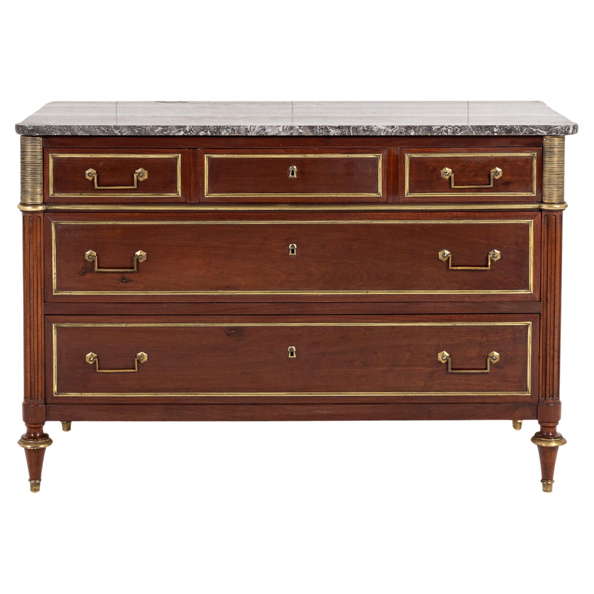 Commode en acajou du XIXe siècle